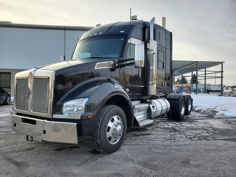 Used Kenworth Heavy Duty Trucks For Sale in IN,OH, KY & IL