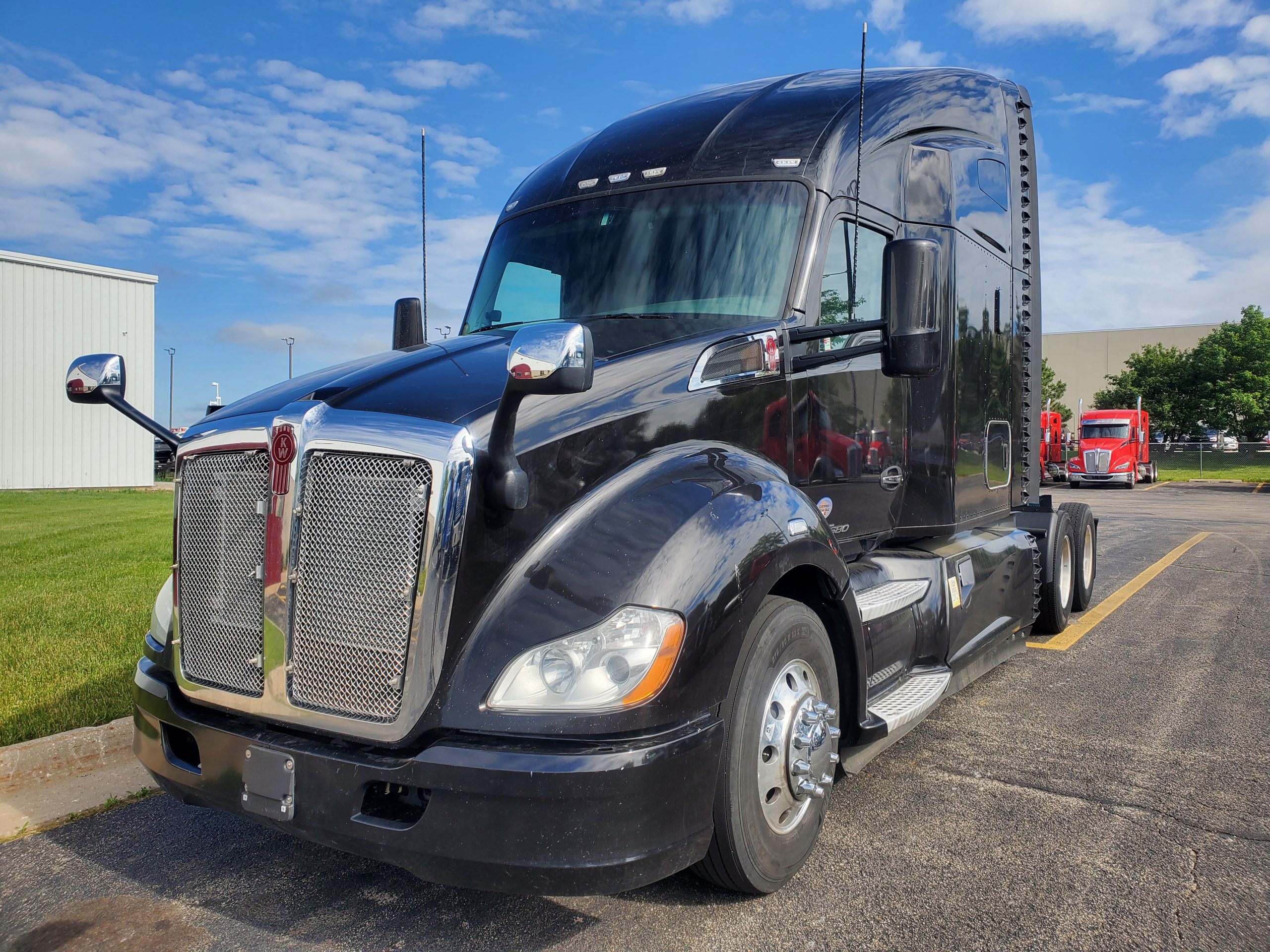 18 Kenworth T680 1 Of 4 Cit Trucks