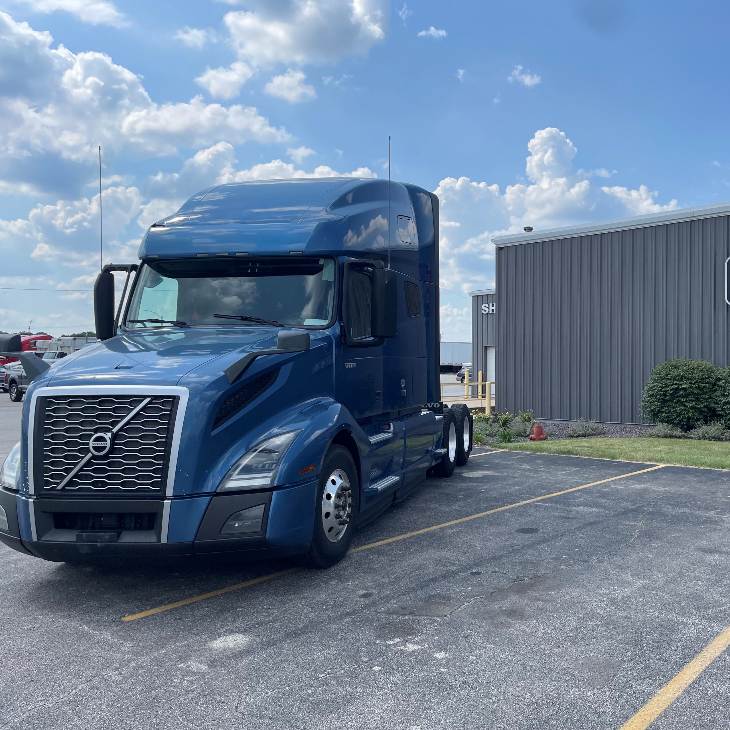 2020 VOLVO VNL760 - CIT Trucks