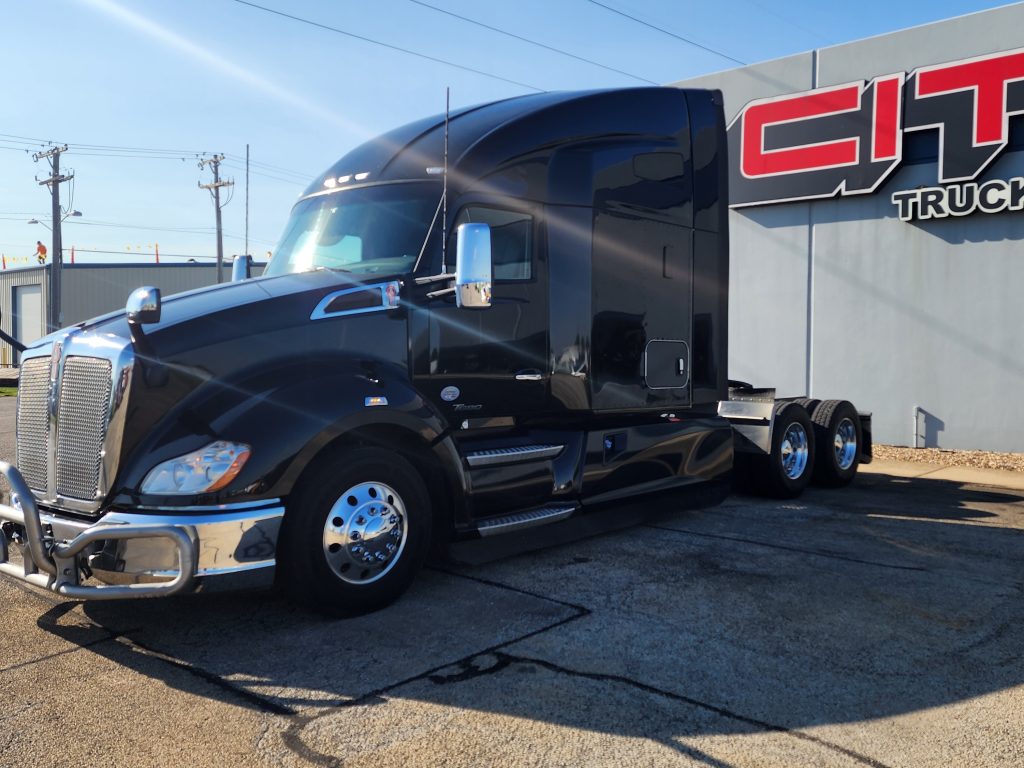 Springfield, IL - CIT Trucks
