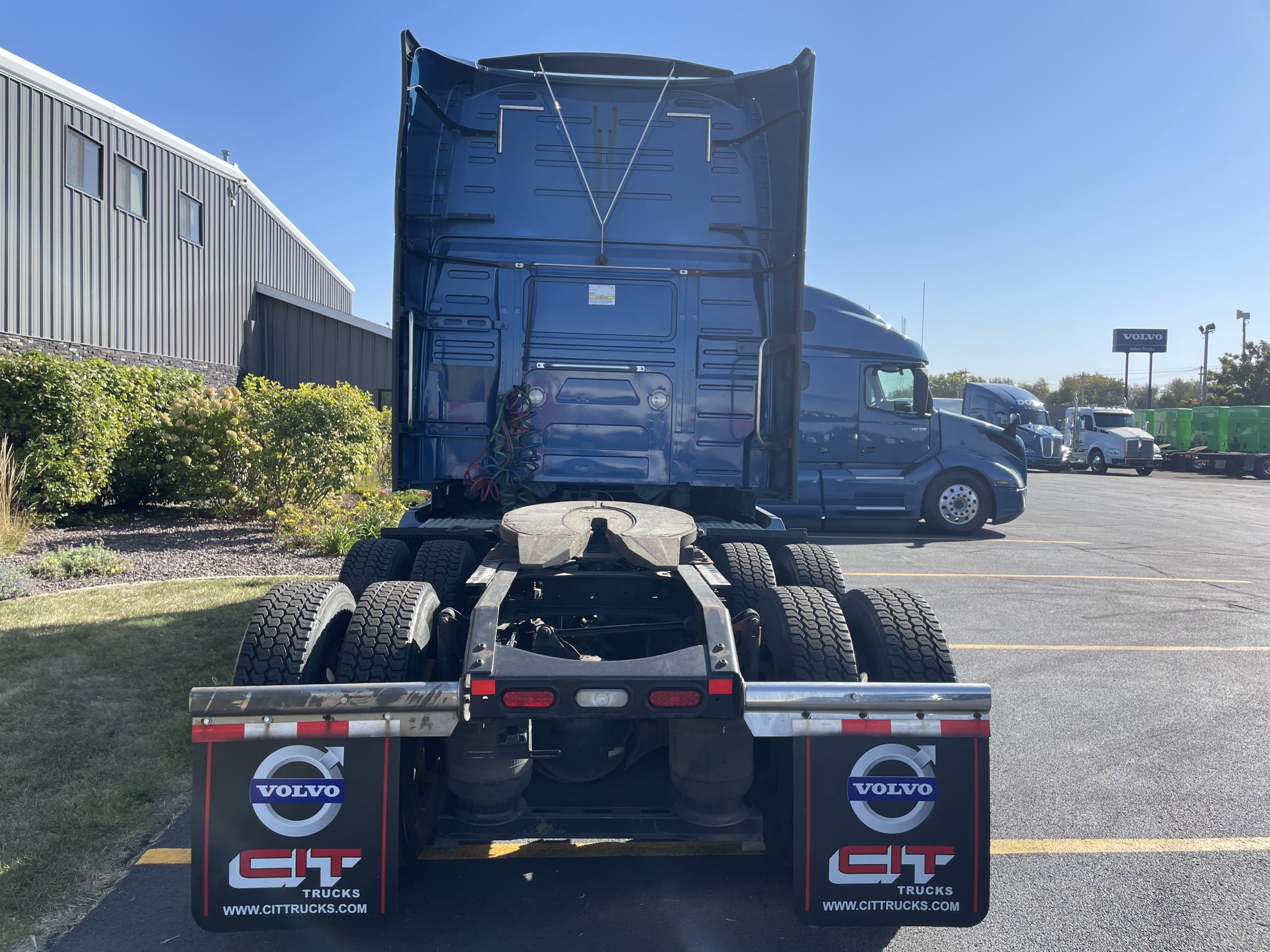 2018 VOLVO VNL760 CIT Trucks
