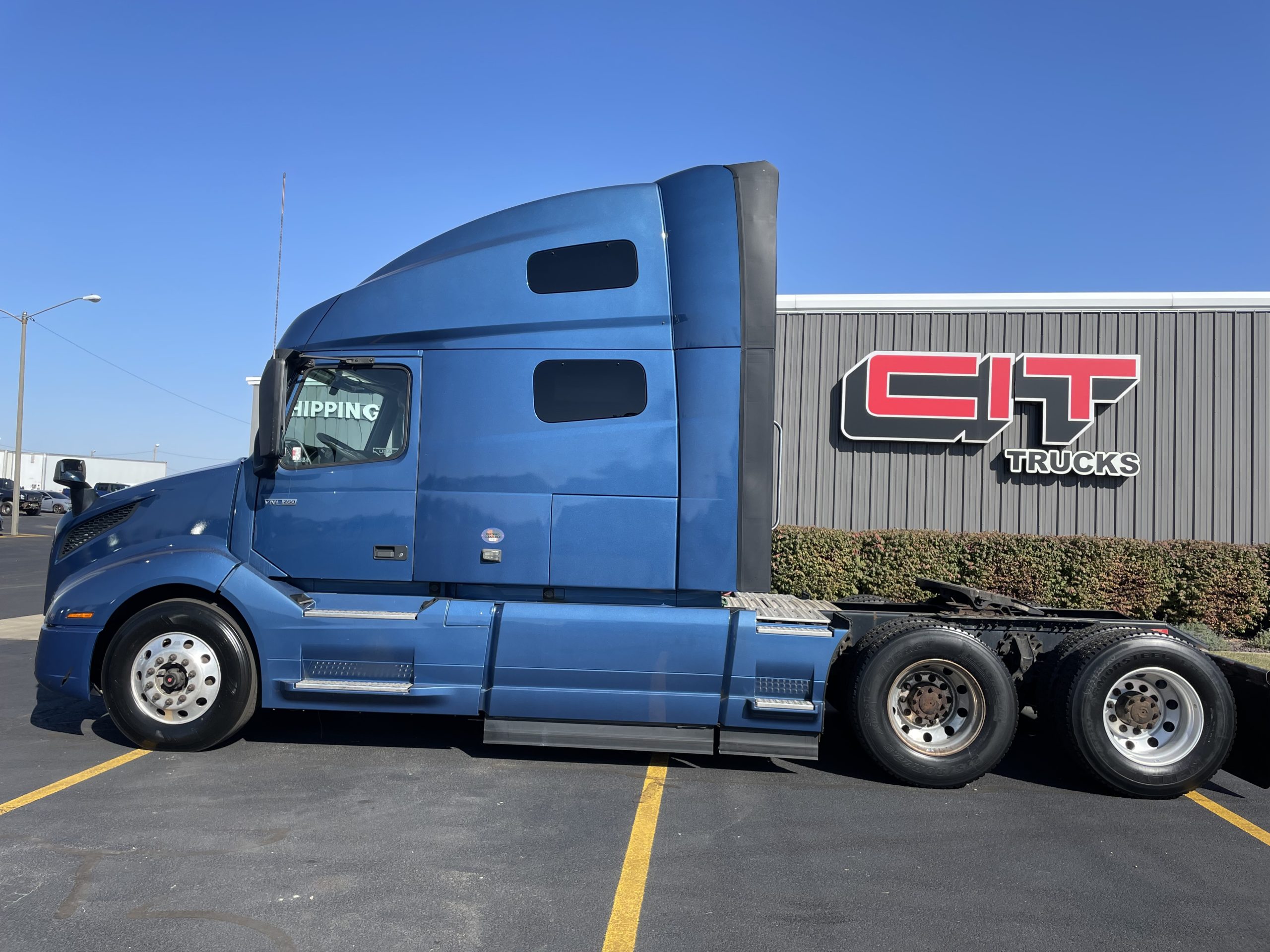 2018 VOLVO VNL760 CIT Trucks