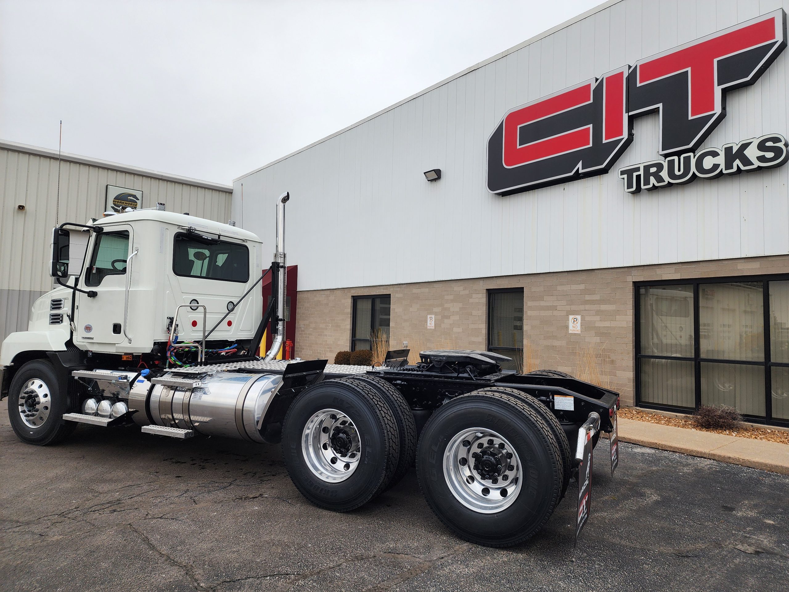 2026 MACK AN64T - image 5 of 6