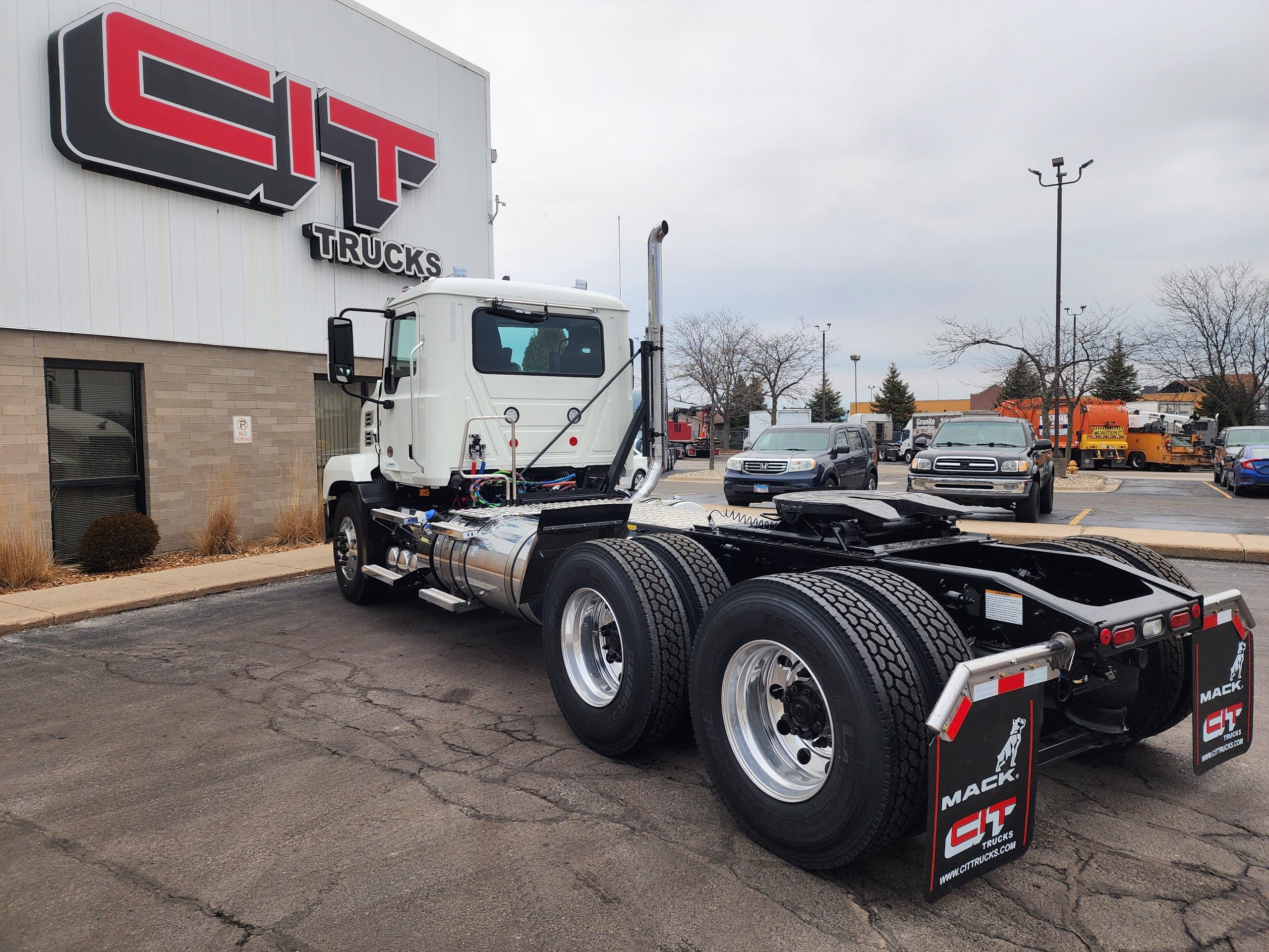 2026 MACK AN64T - image 6 of 6