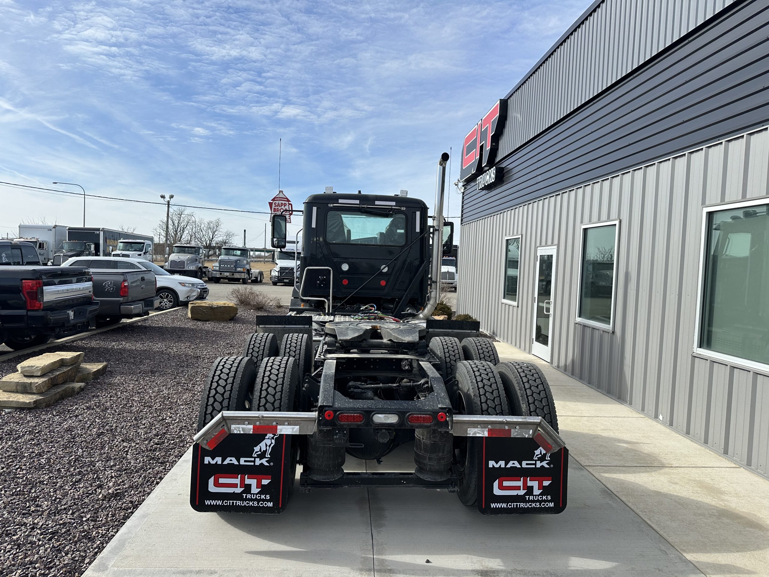 2026 MACK ANTHEM - image 6 of 6
