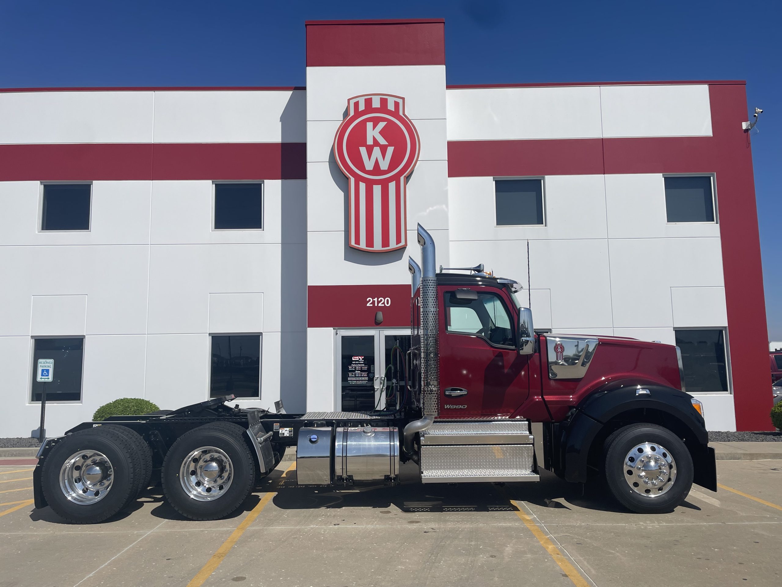 2026 KENWORTH W990 - image 4 of 6