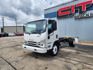 2025 ISUZU NPRHD