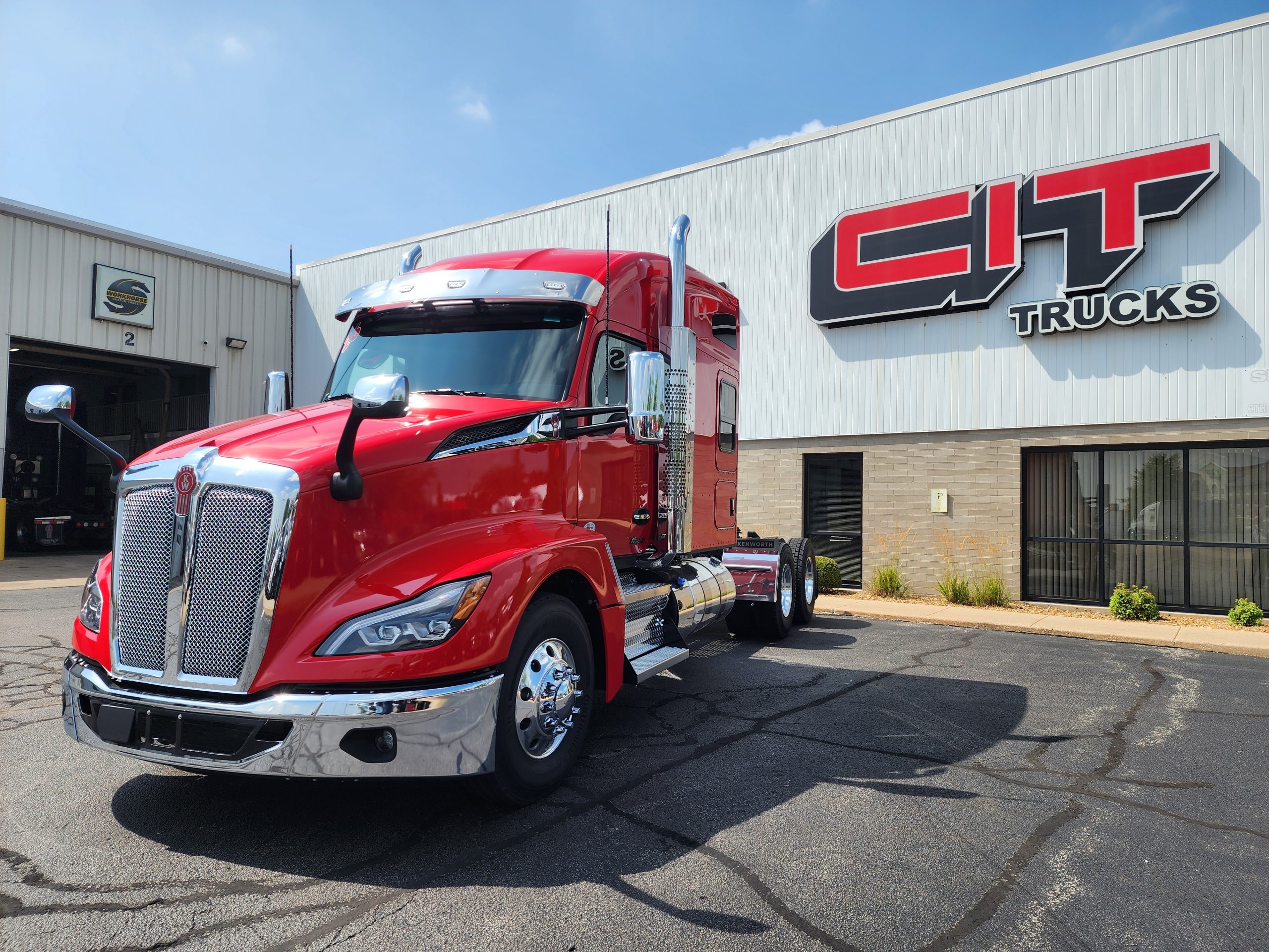 2026 KENWORTH T680 - image 3 of 6