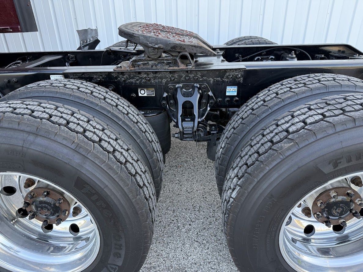 2021 KENWORTH T680 - image 5 of 6