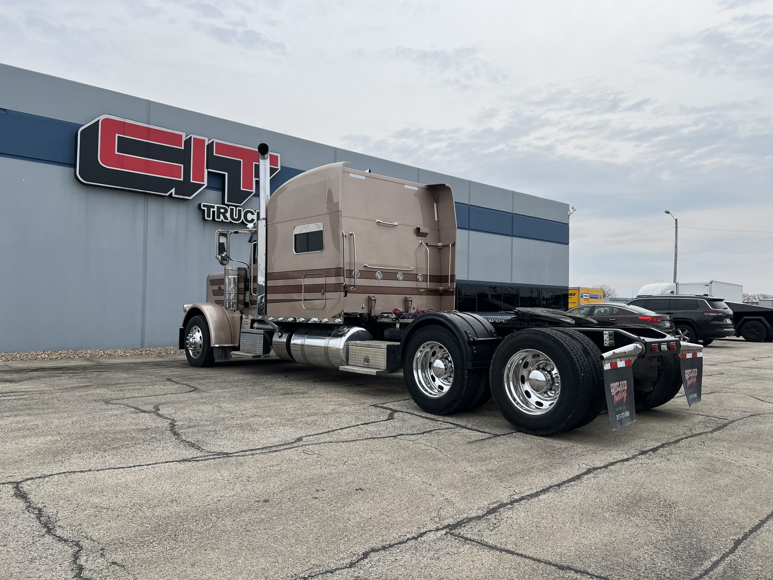 2020 PETERBILT 389 - image 6 of 6