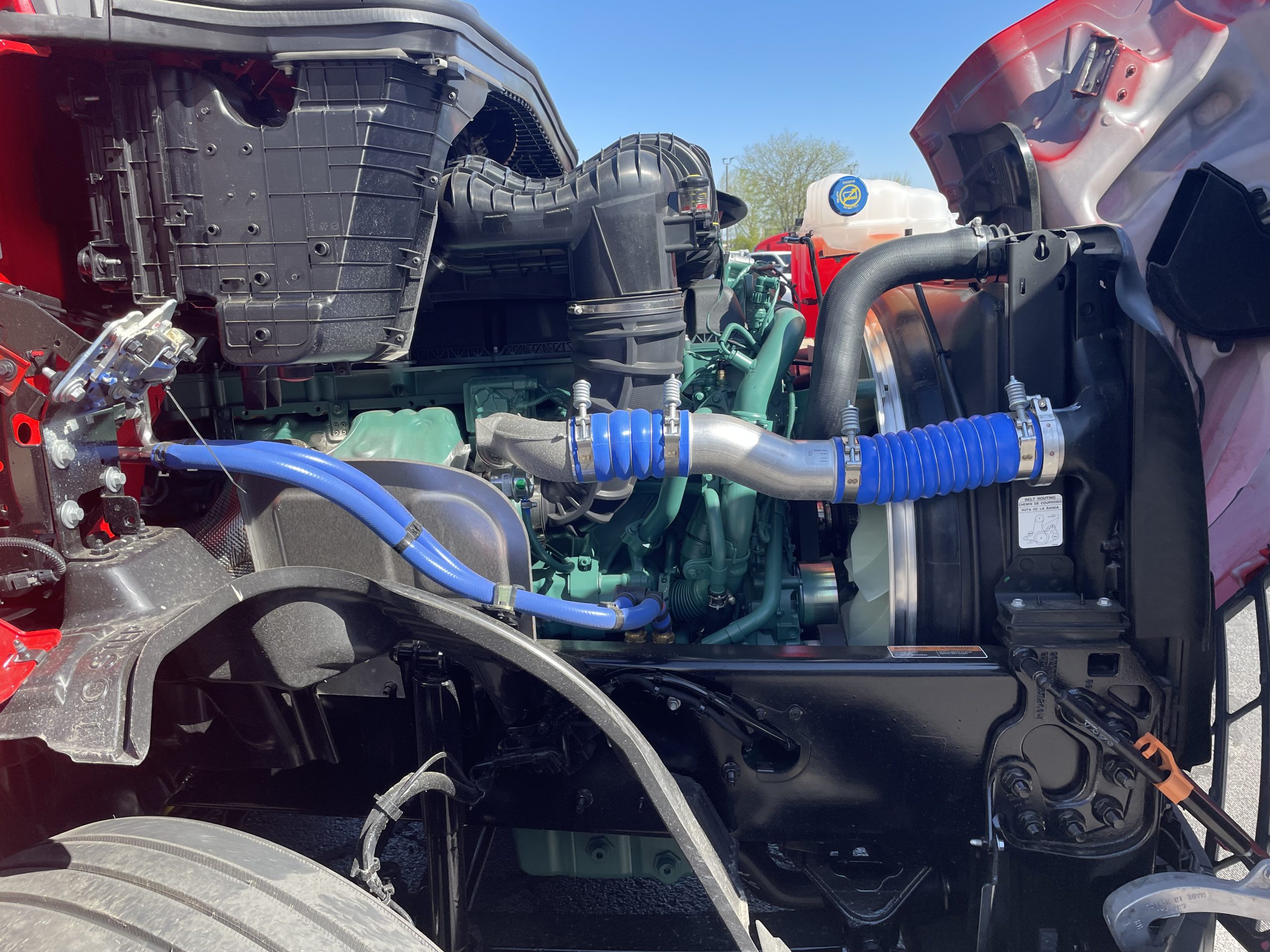 2026 VOLVO VNL860 - image 6 of 6