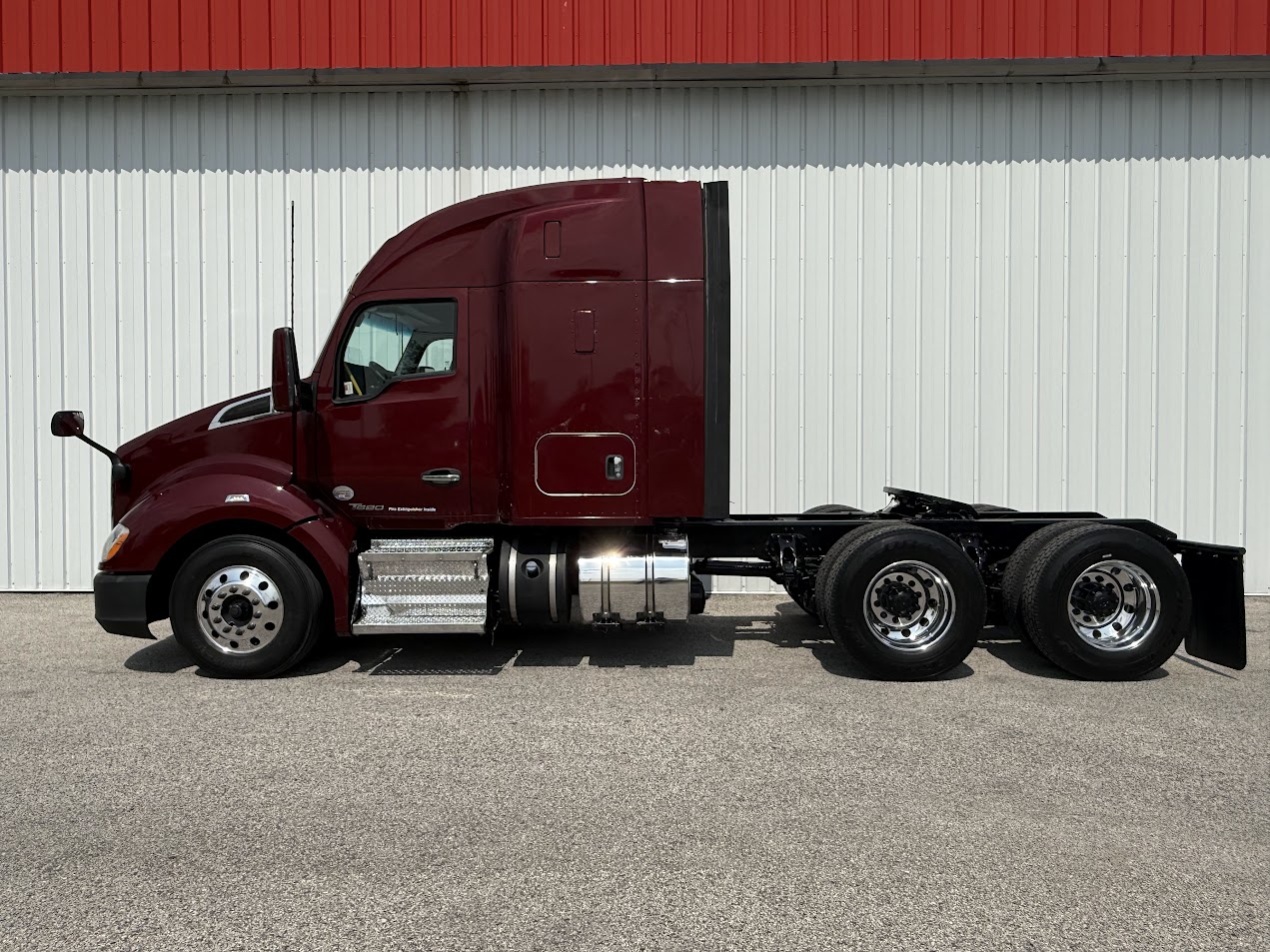 2021 KENWORTH T680 - image 2 of 6