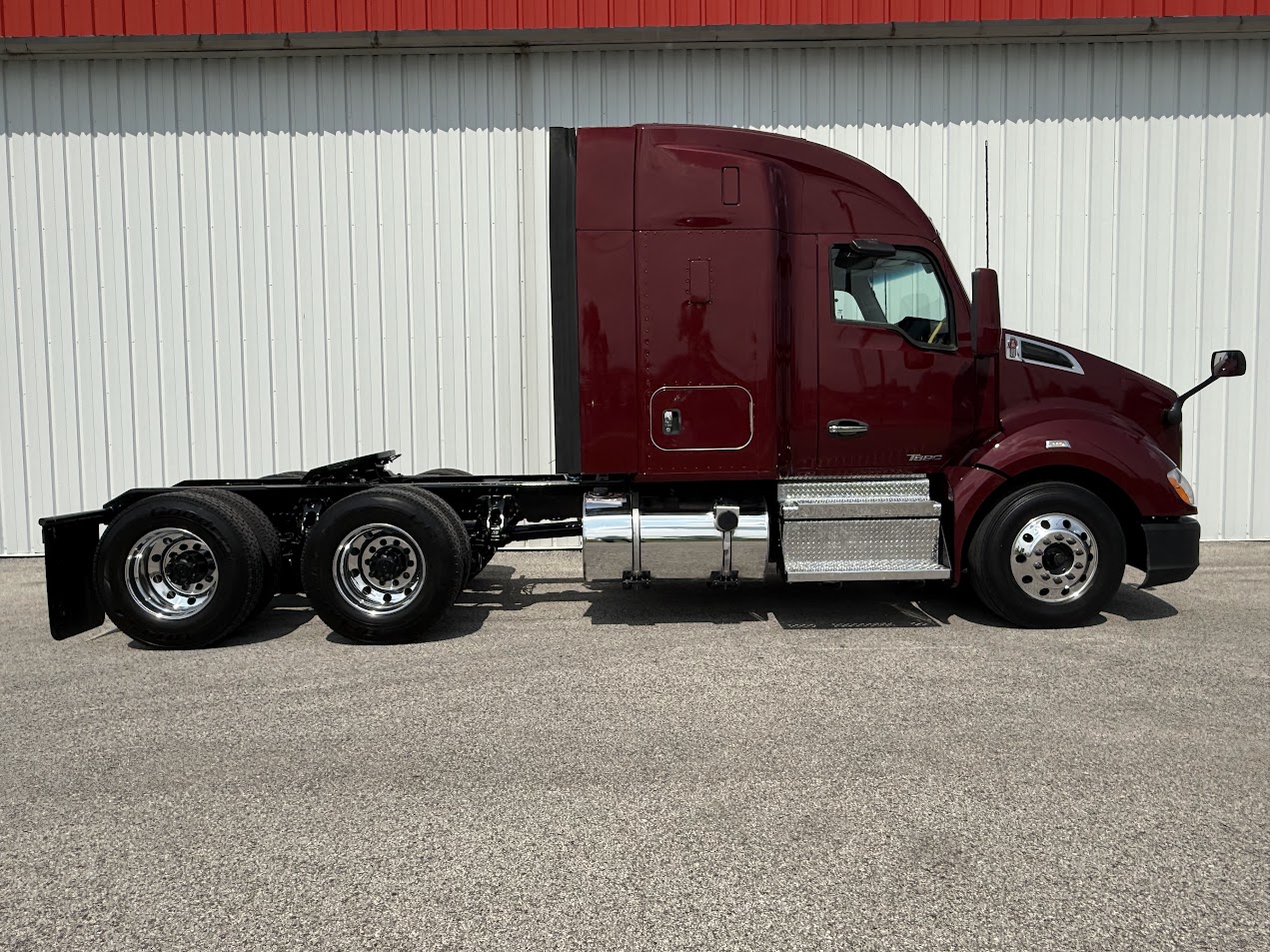 2021 KENWORTH T680 - image 3 of 6