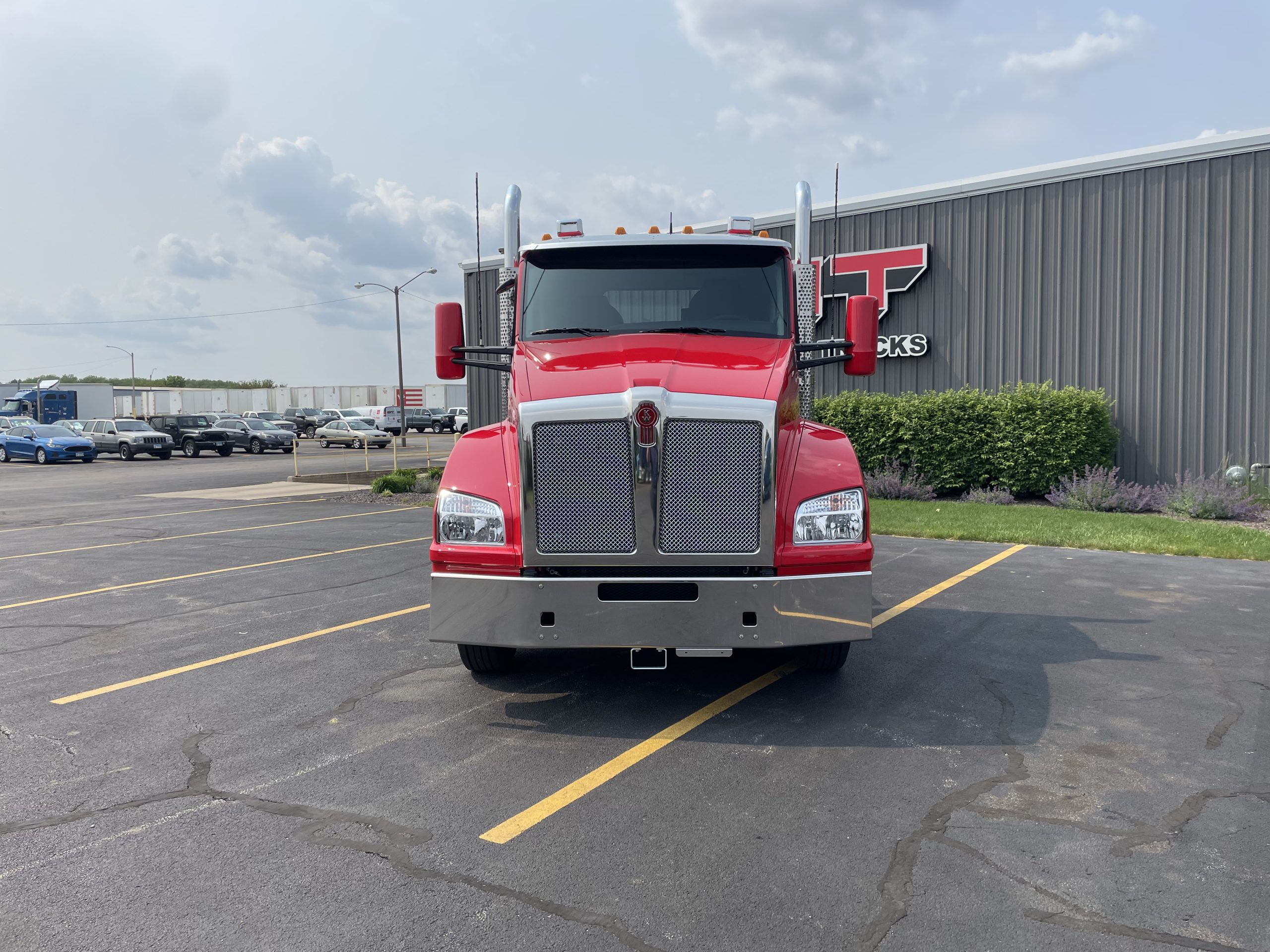 2026 KENWORTH T880 - image 2 of 6