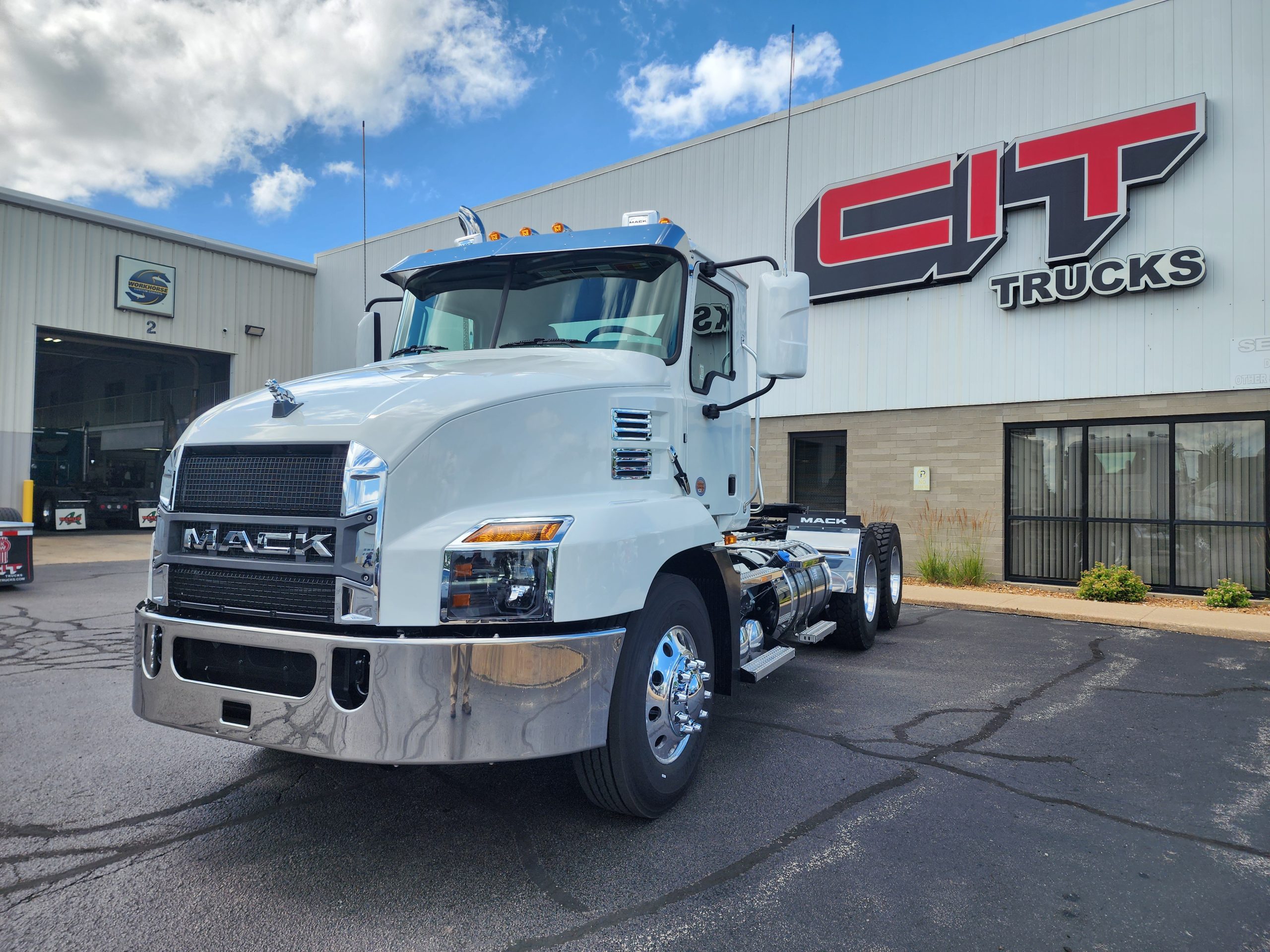 2026 MACK AN64T - image 1 of 6