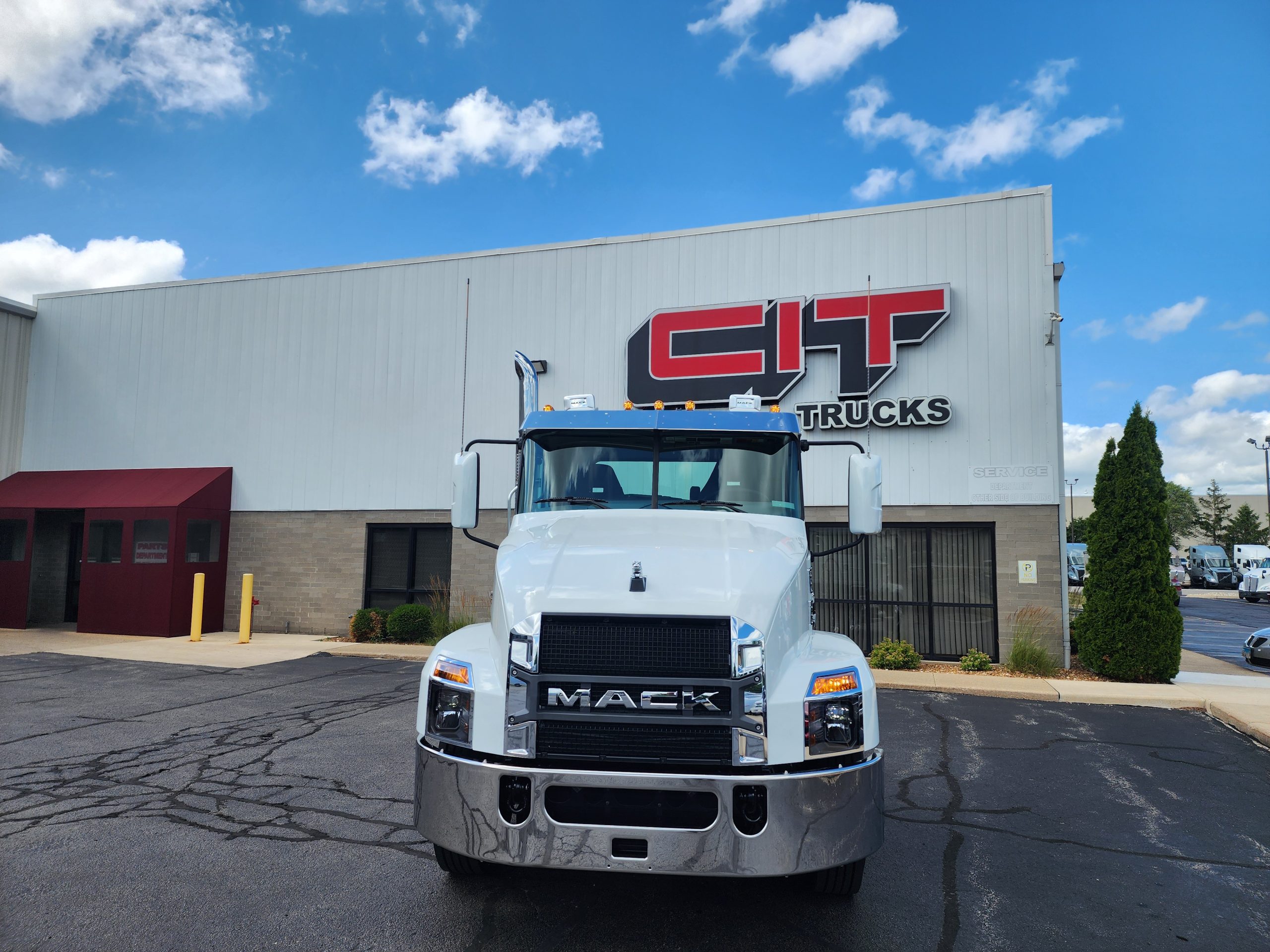 2026 MACK AN64T - image 2 of 6