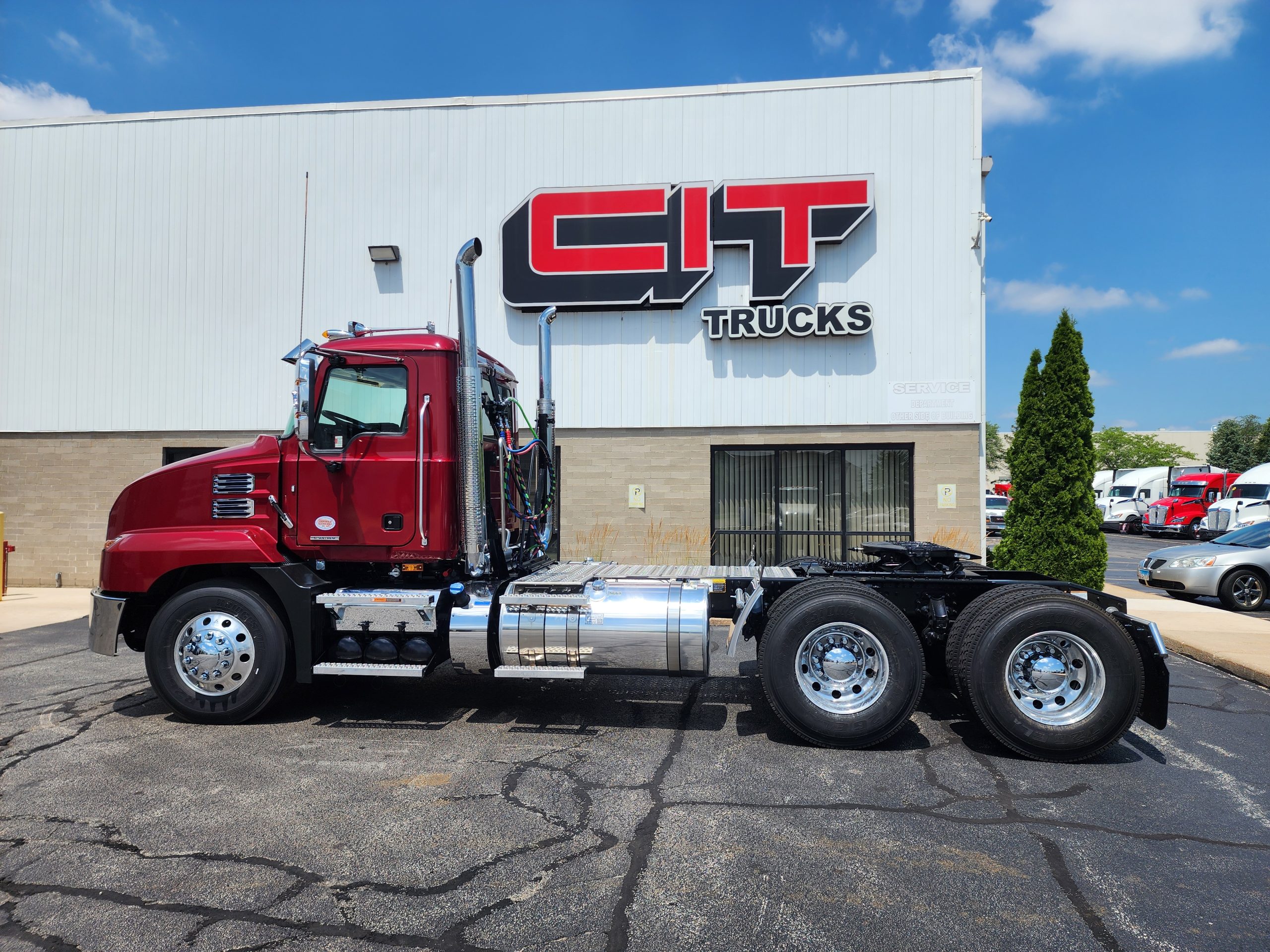 2026 MACK ANTHEM - image 2 of 6