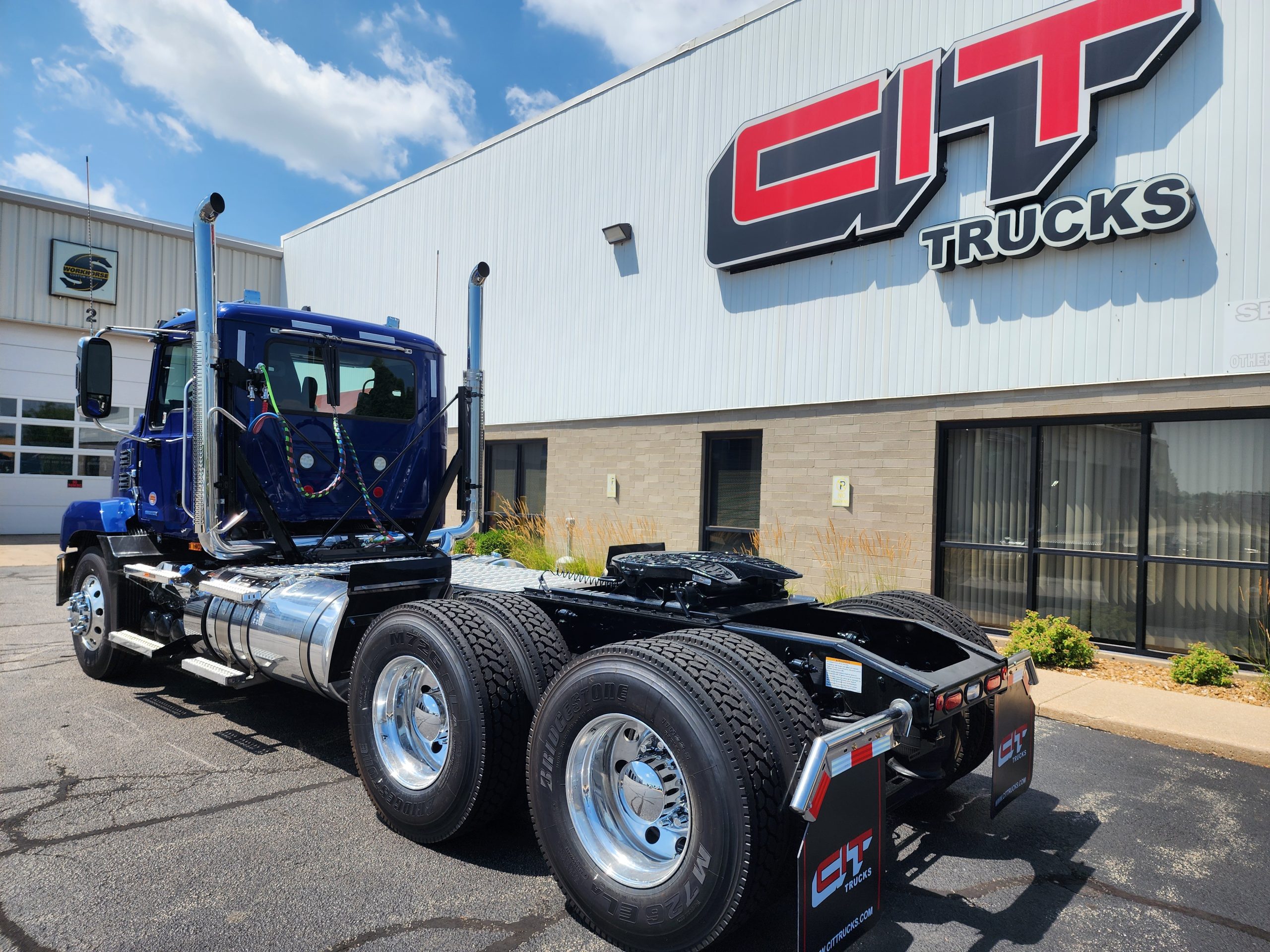 2026 MACK ANTHEM - image 5 of 6