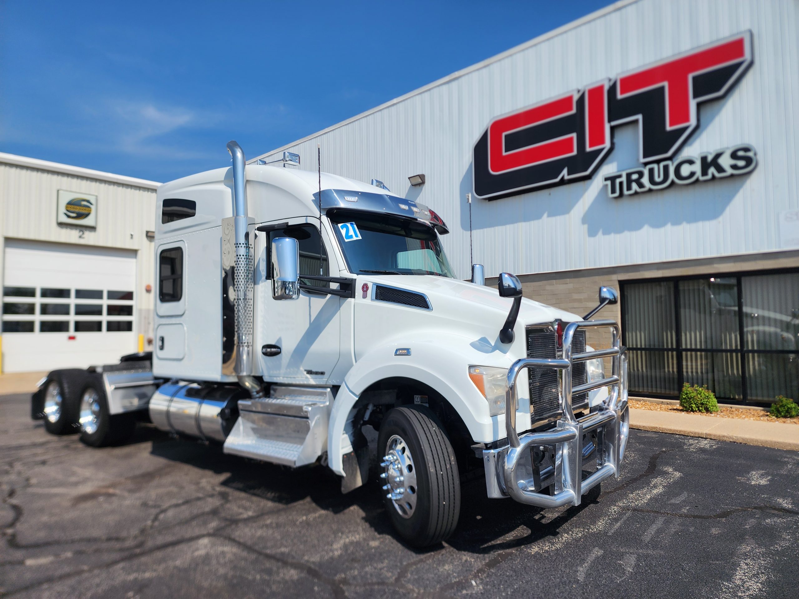 2021 KENWORTH T880 - image 3 of 6