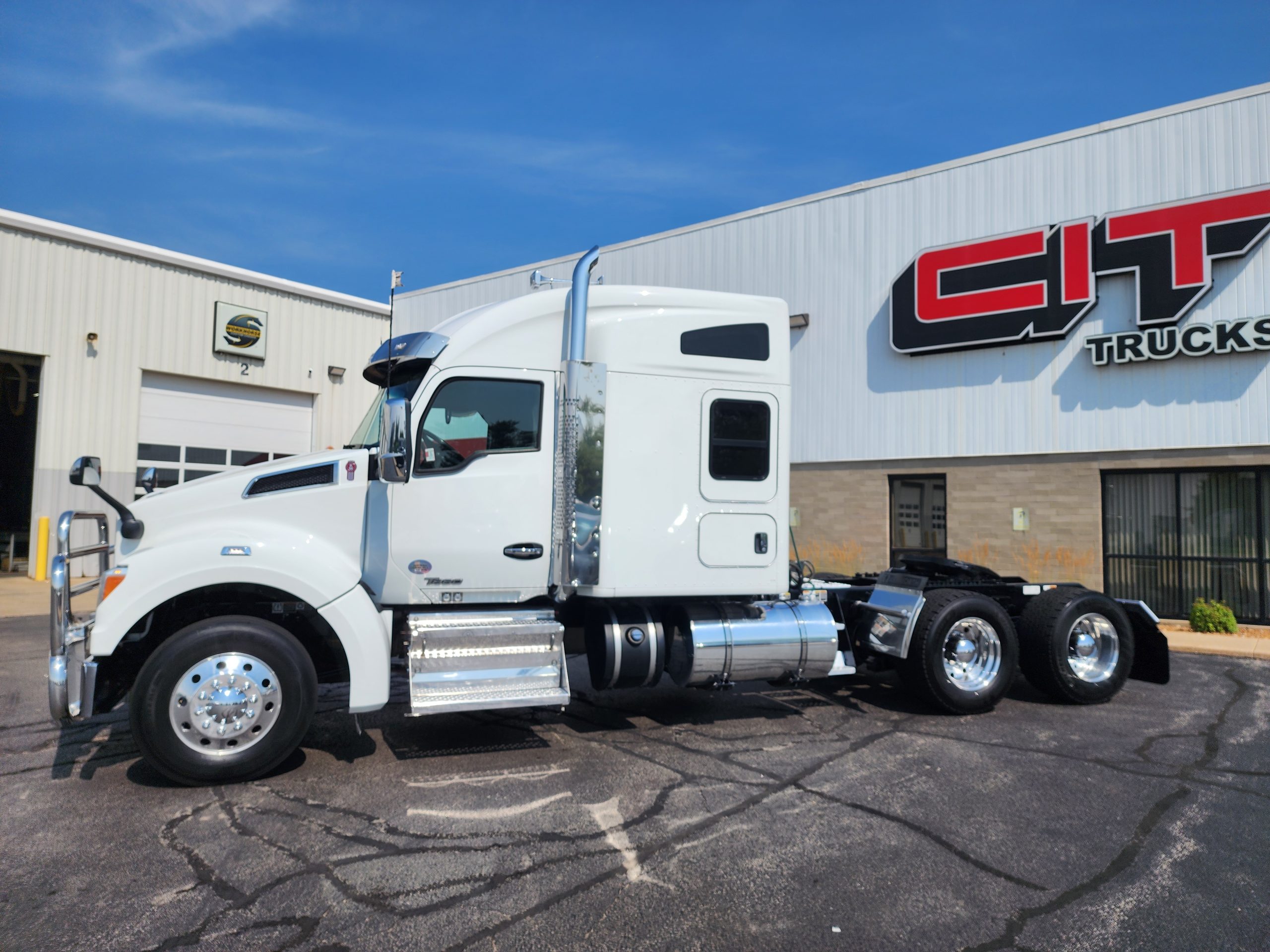 2021 KENWORTH T880 - image 5 of 6