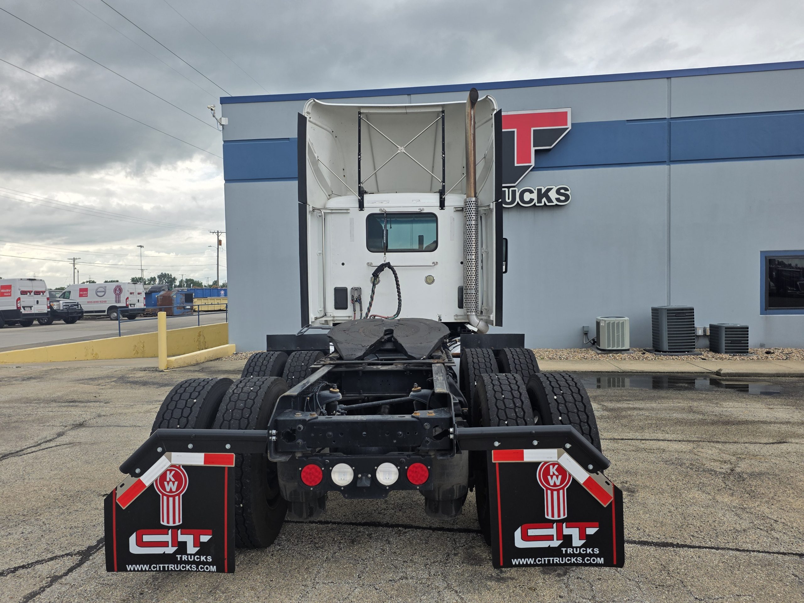 2019 KENWORTH T680 - image 5 of 6