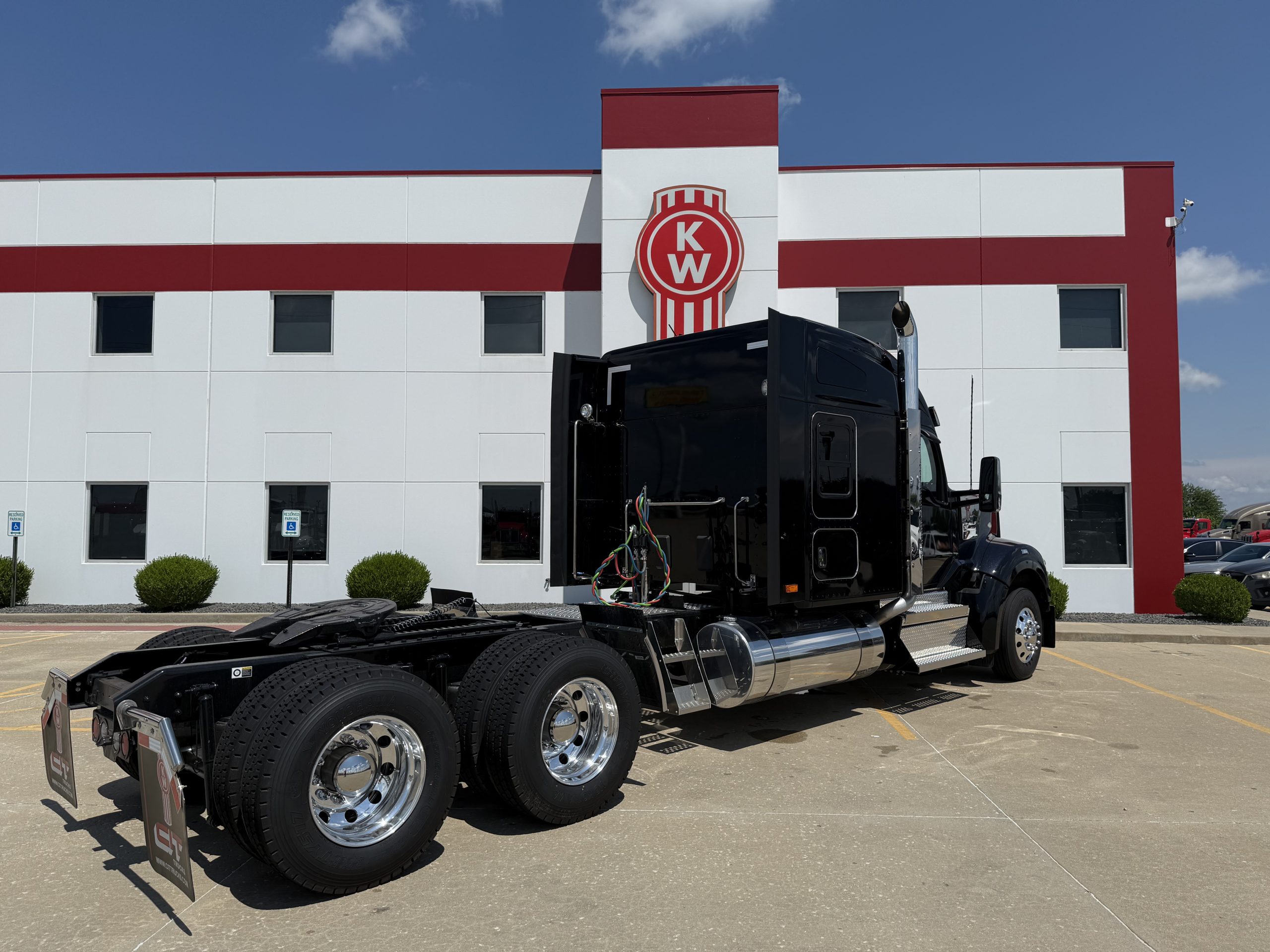 2026 KENWORTH W990 - image 5 of 6