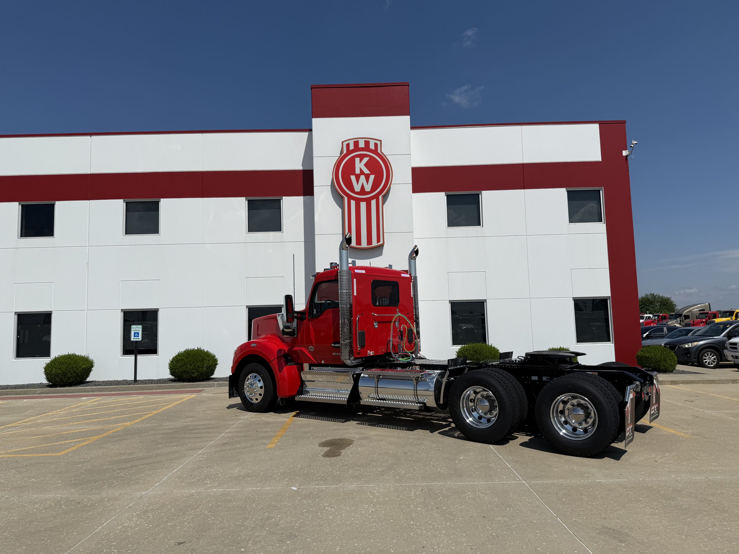 2026 KENWORTH W990 - image 5 of 6