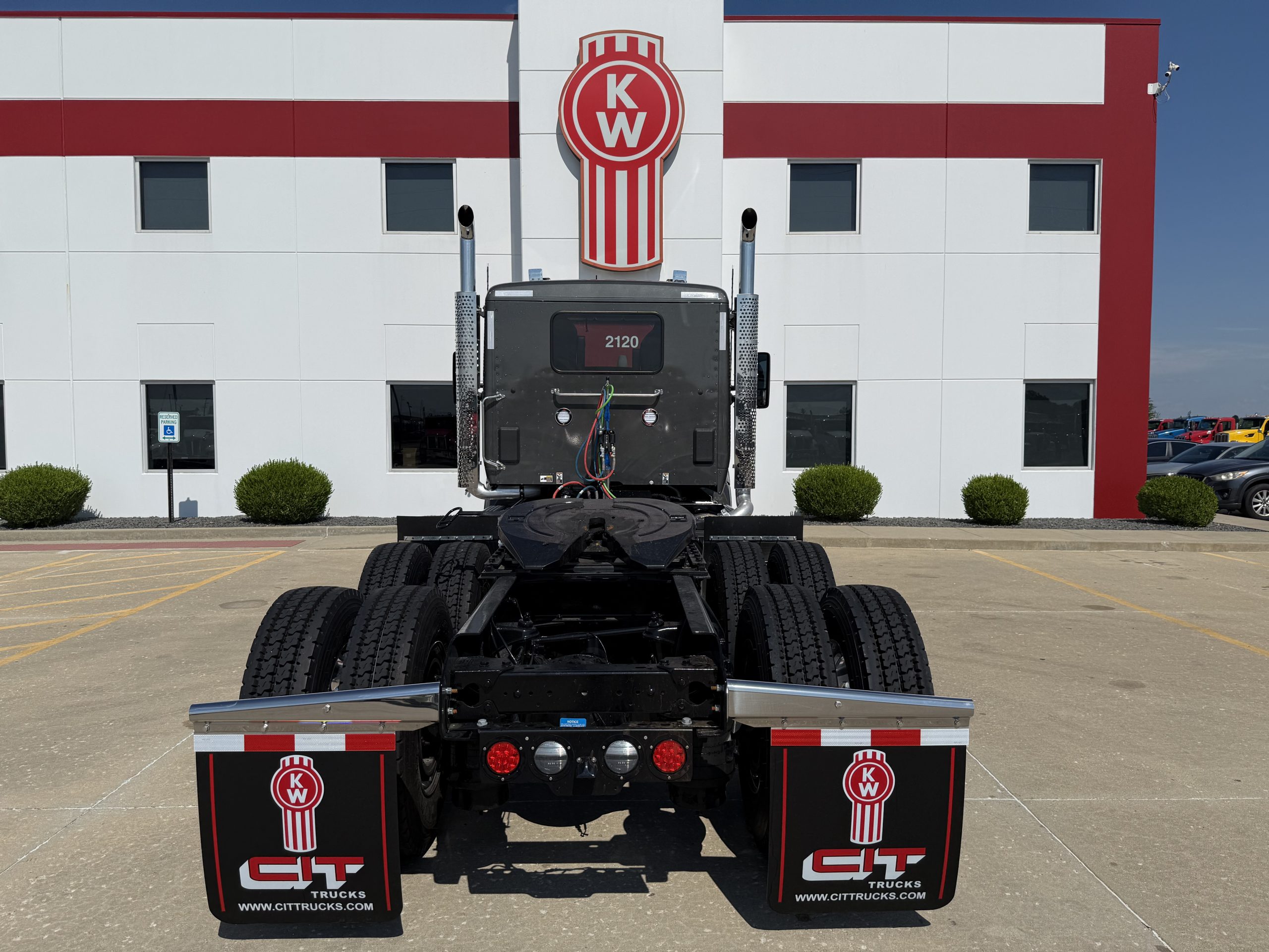 2026 KENWORTH T880 - image 6 of 6