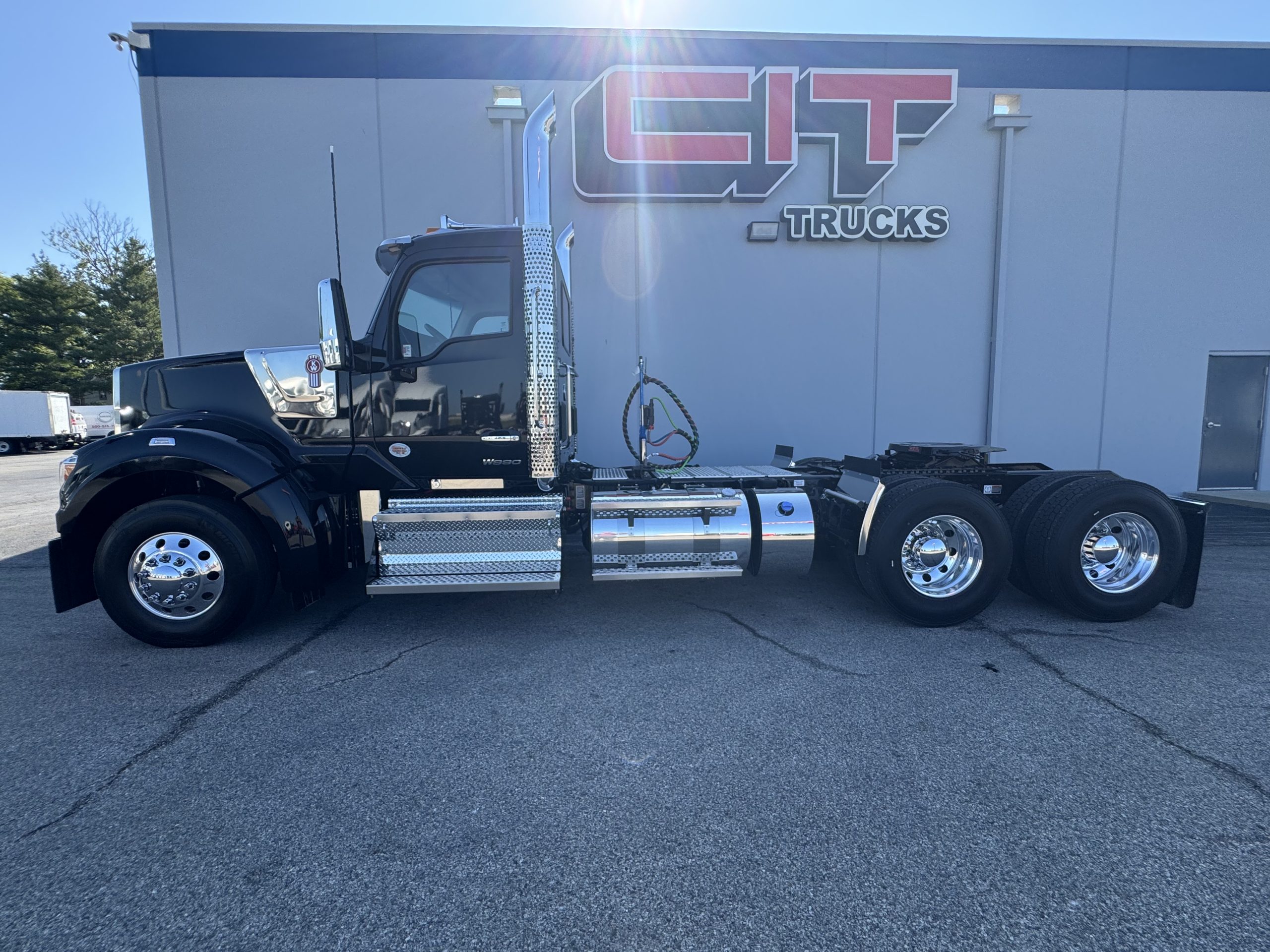 2026 KENWORTH W990 - image 6 of 6