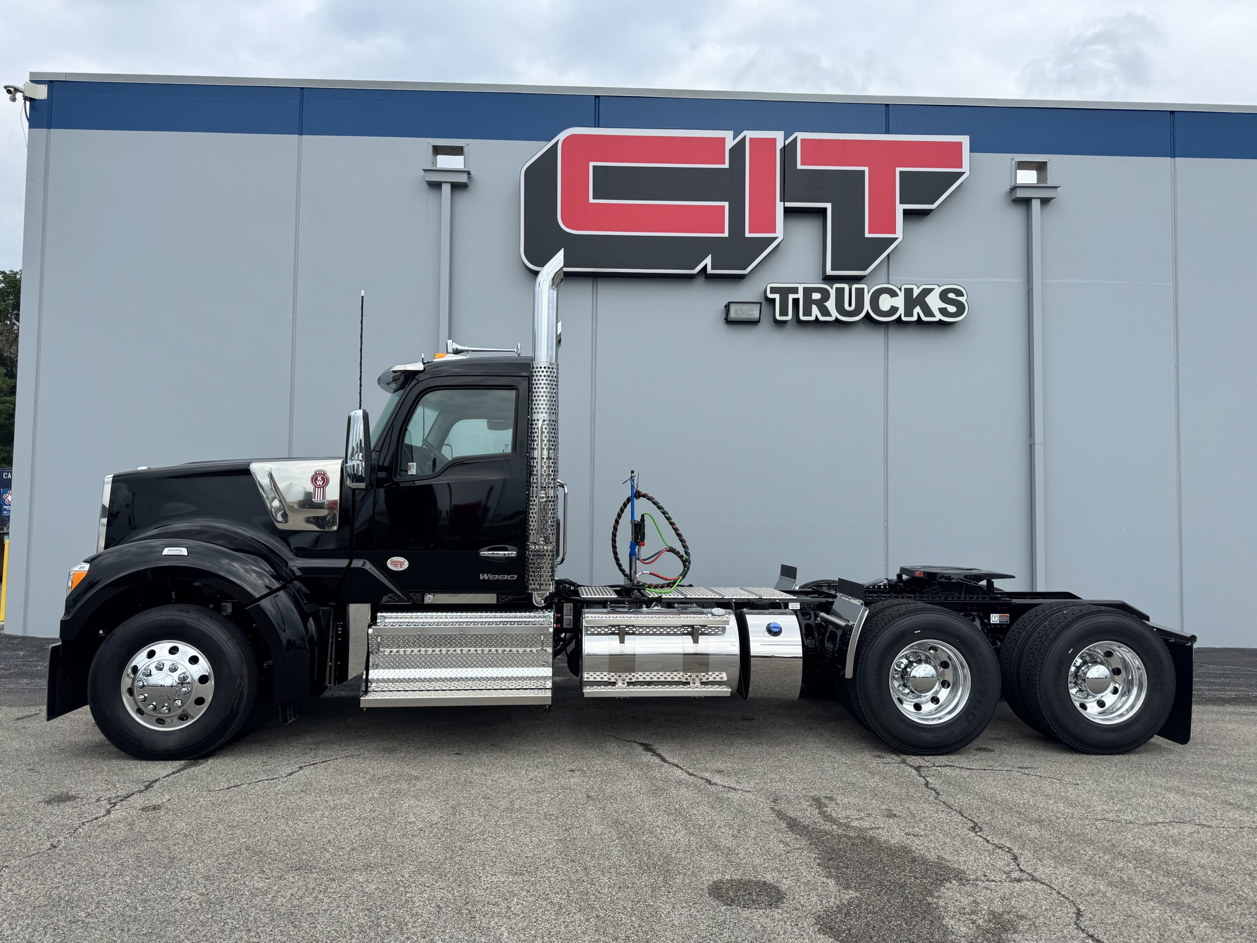 2026 KENWORTH W990 - image 6 of 6