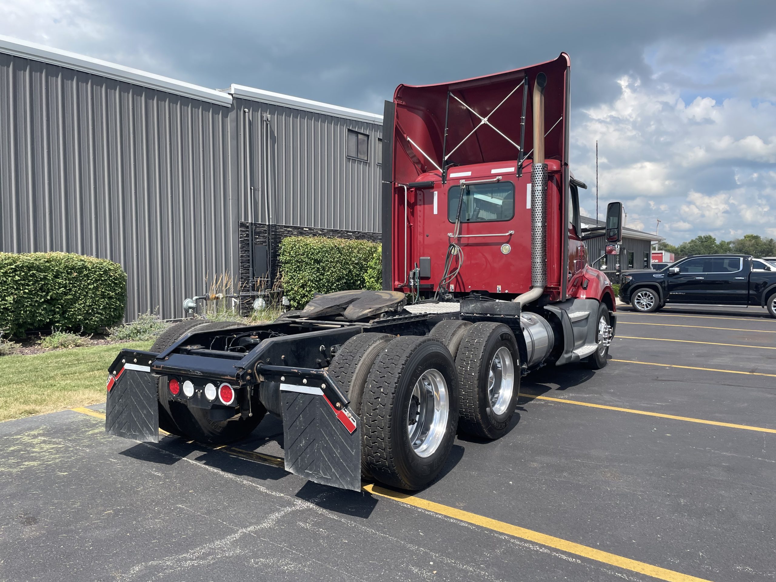 2020 KENWORTH T680 - image 5 of 6