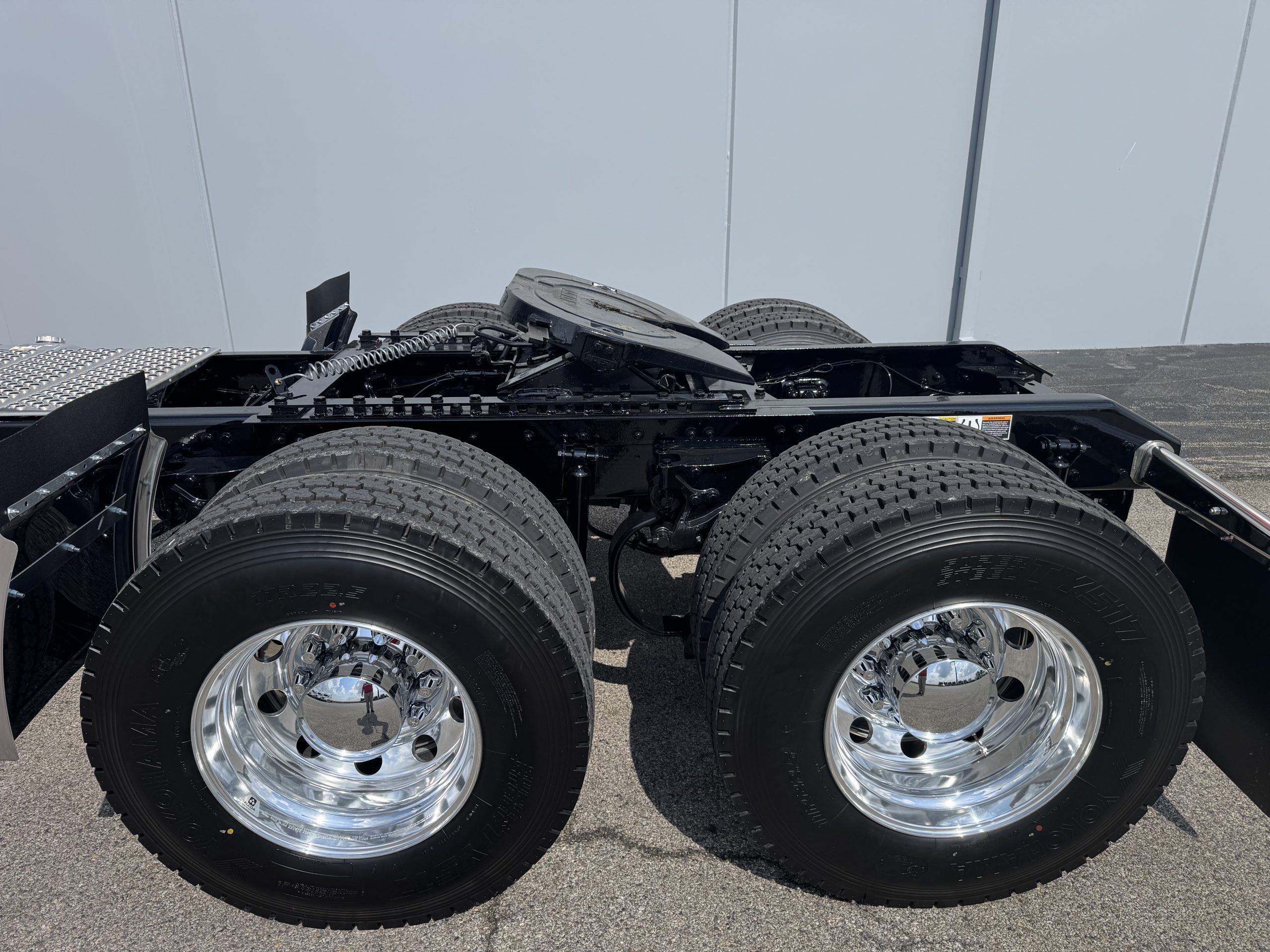 2026 Kenworth W900L - image 6 of 6