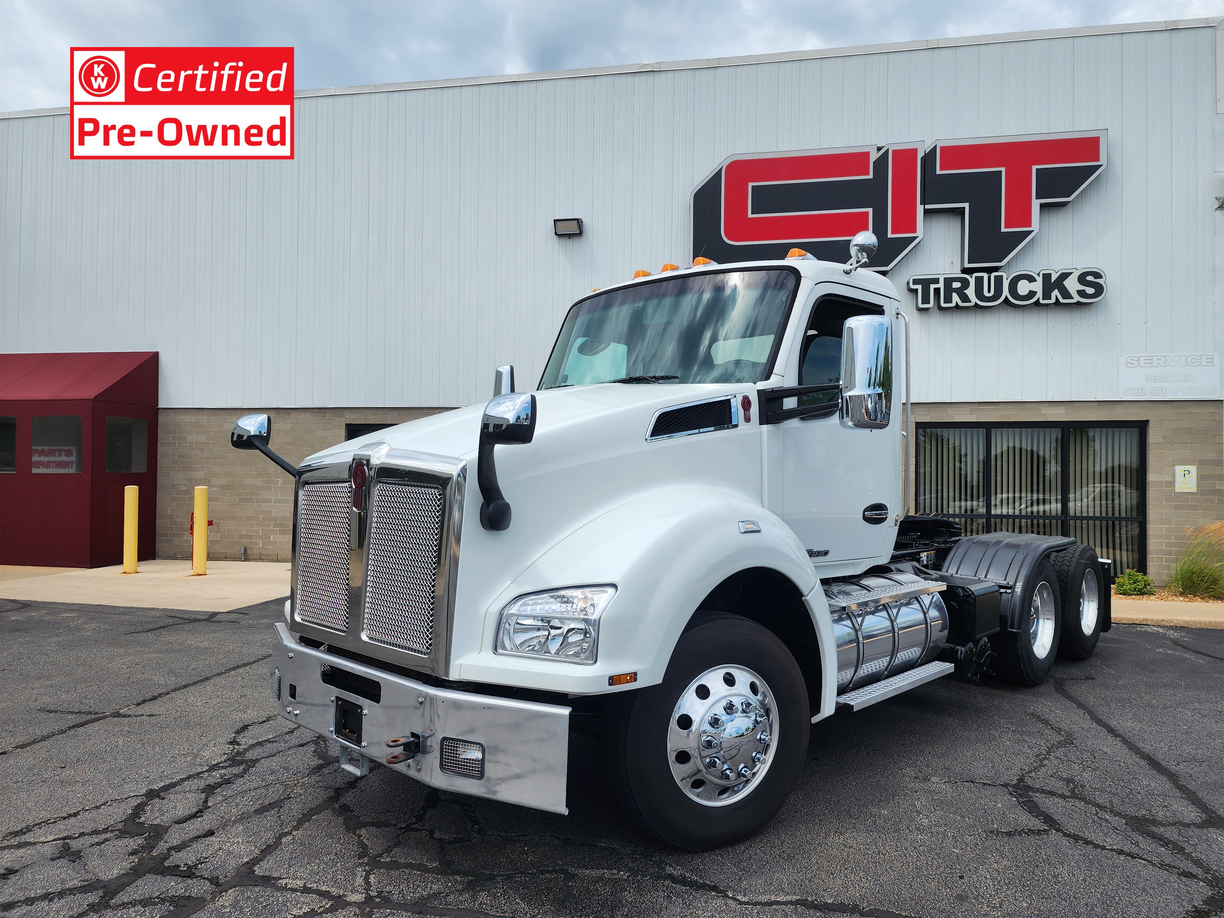 2022 KENWORTH T880 - image 1 of 6