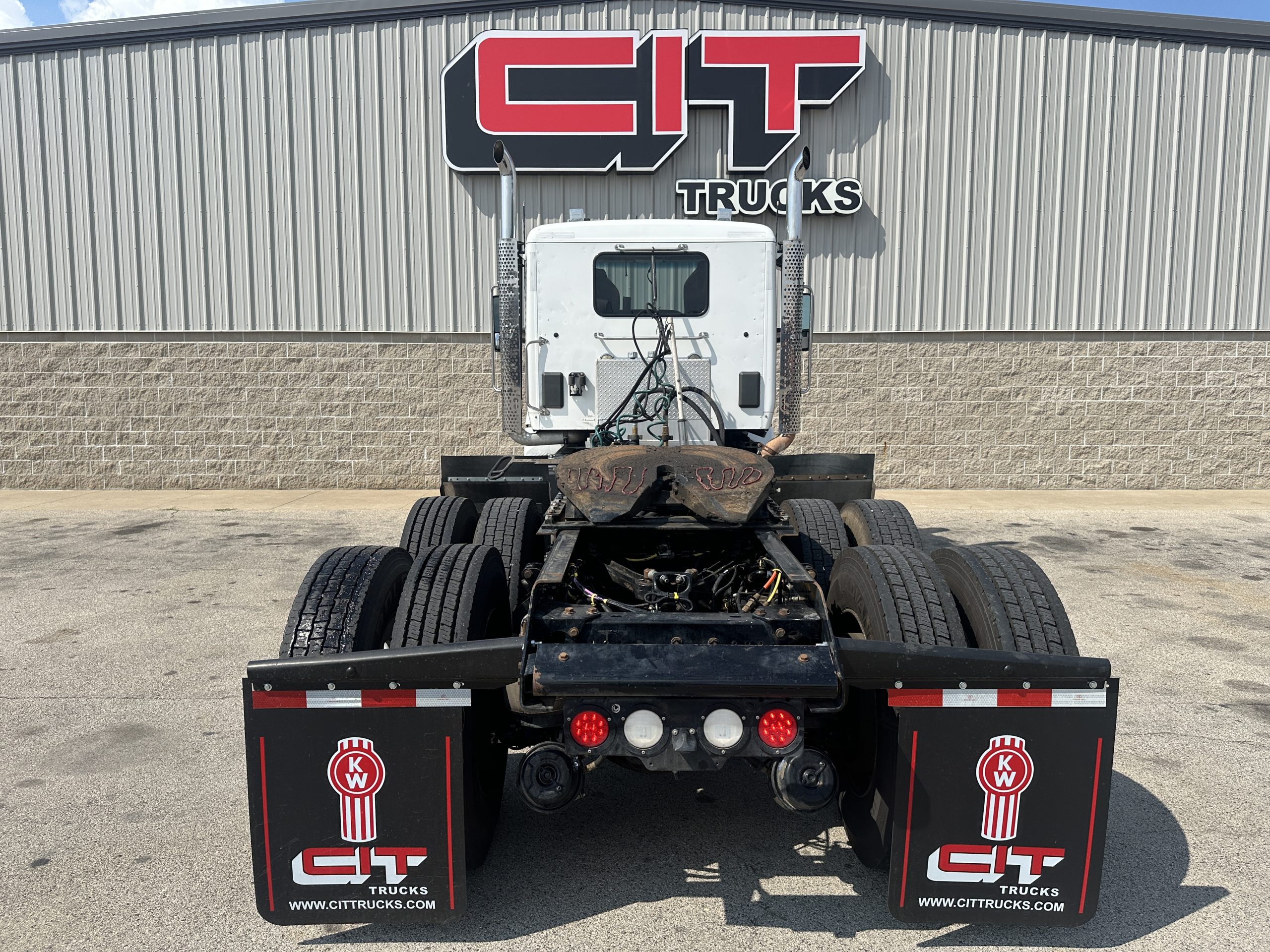 2020 KENWORTH T880 - image 5 of 6