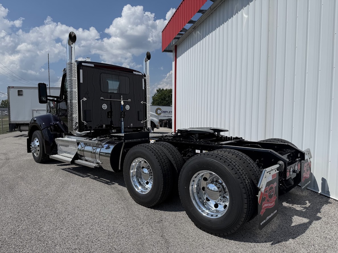 2026 KENWORTH W990 - image 5 of 6