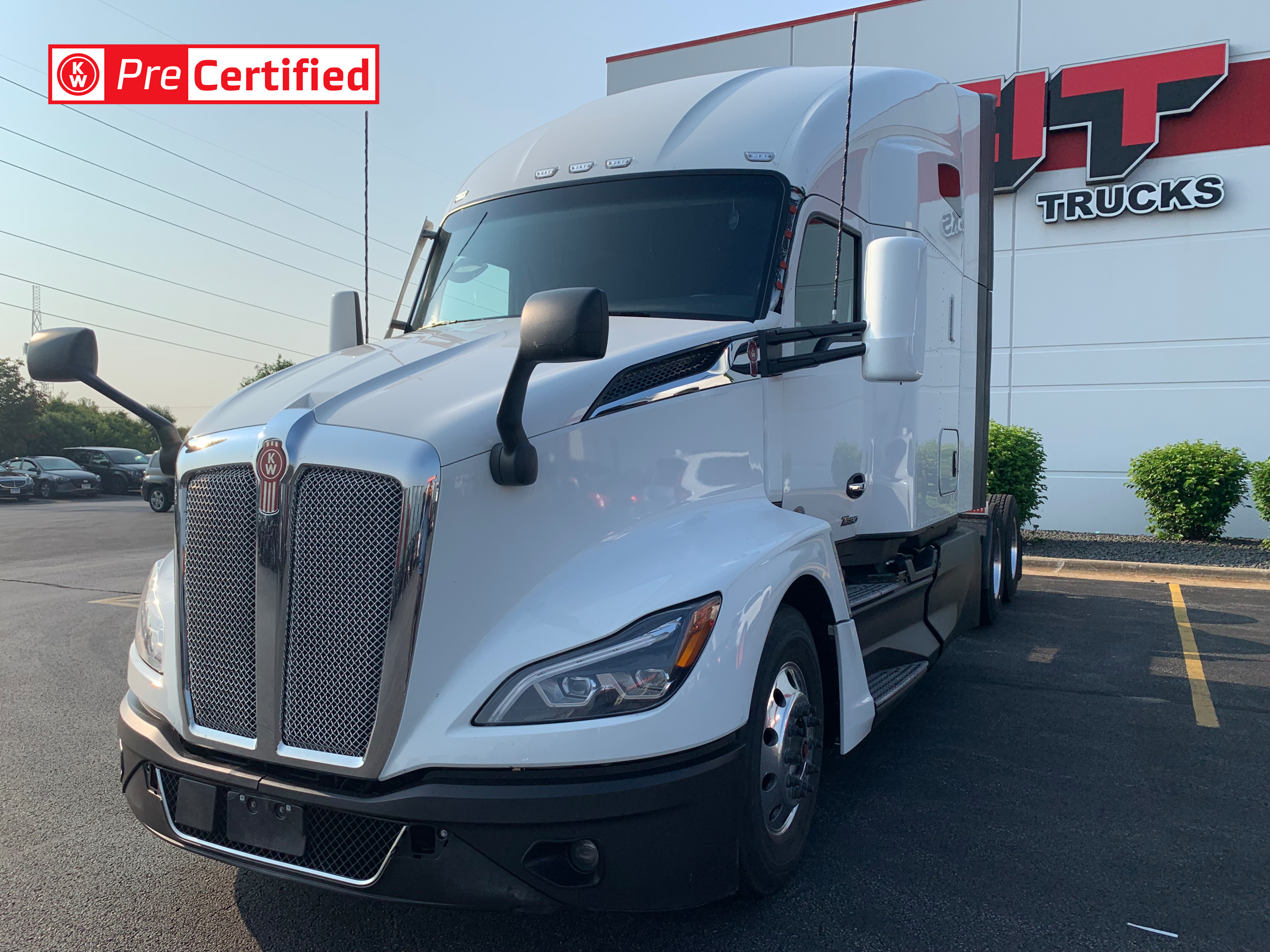 2023 KENWORTH T680 2023 KENWORTH T680 - image 1 of 6