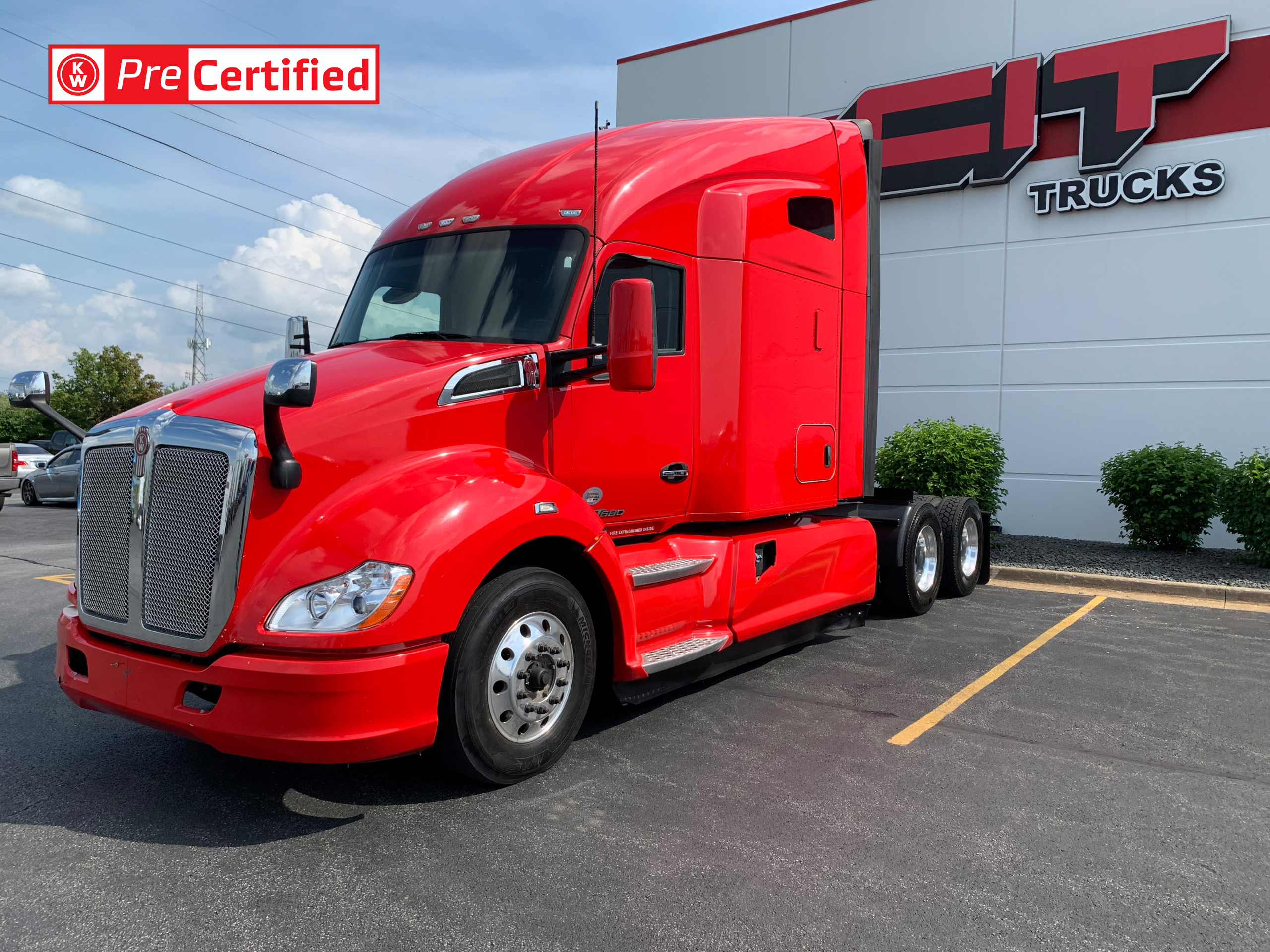 2020 KENWORTH T680 2020 KENWORTH T680 - image 1 of 6