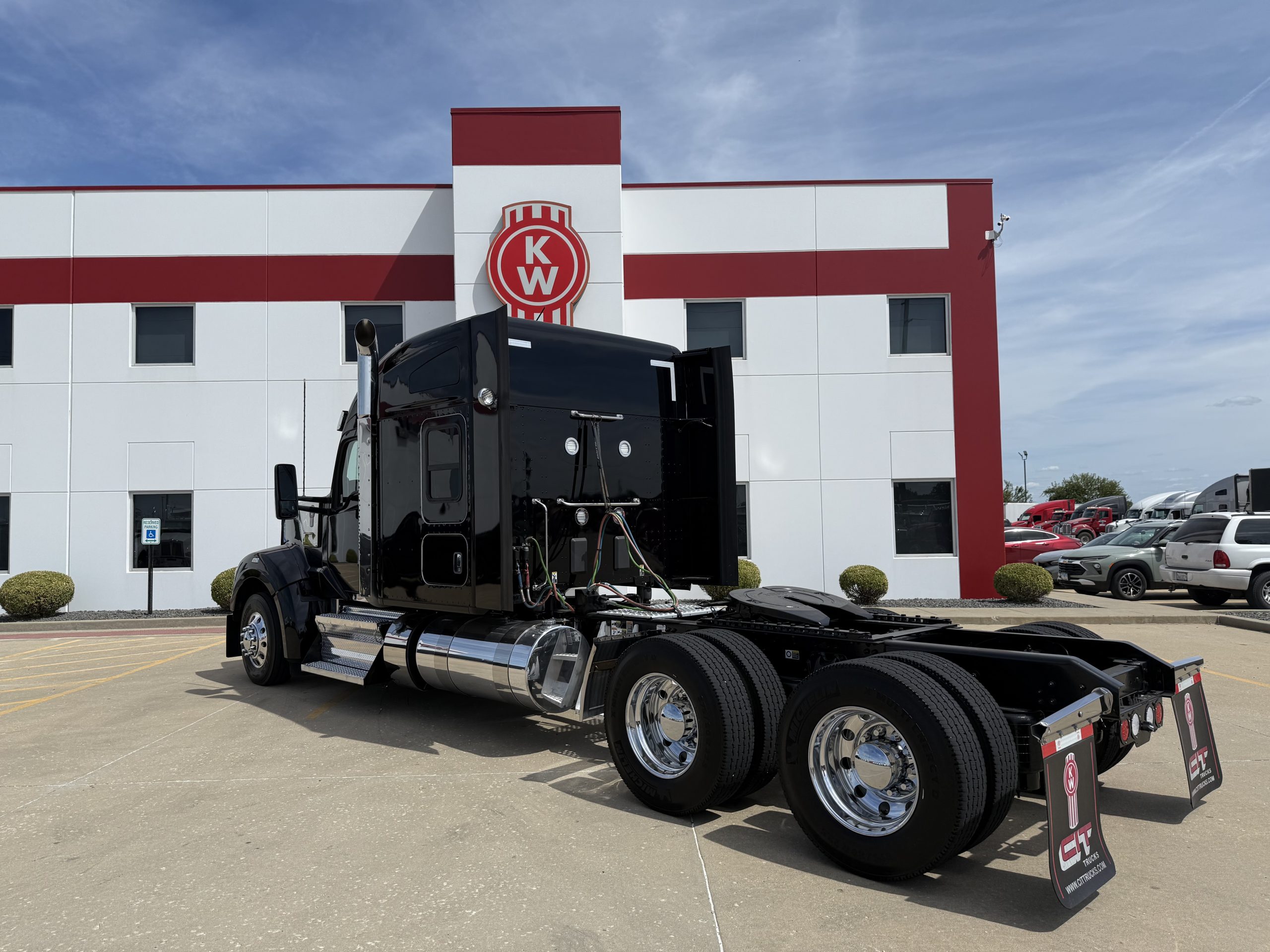2023 KENWORTH W990 - image 6 of 6