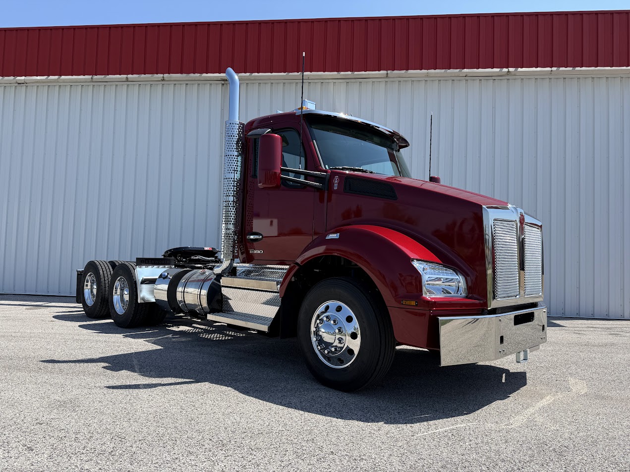 2026 KENWORTH T880 - image 4 of 6