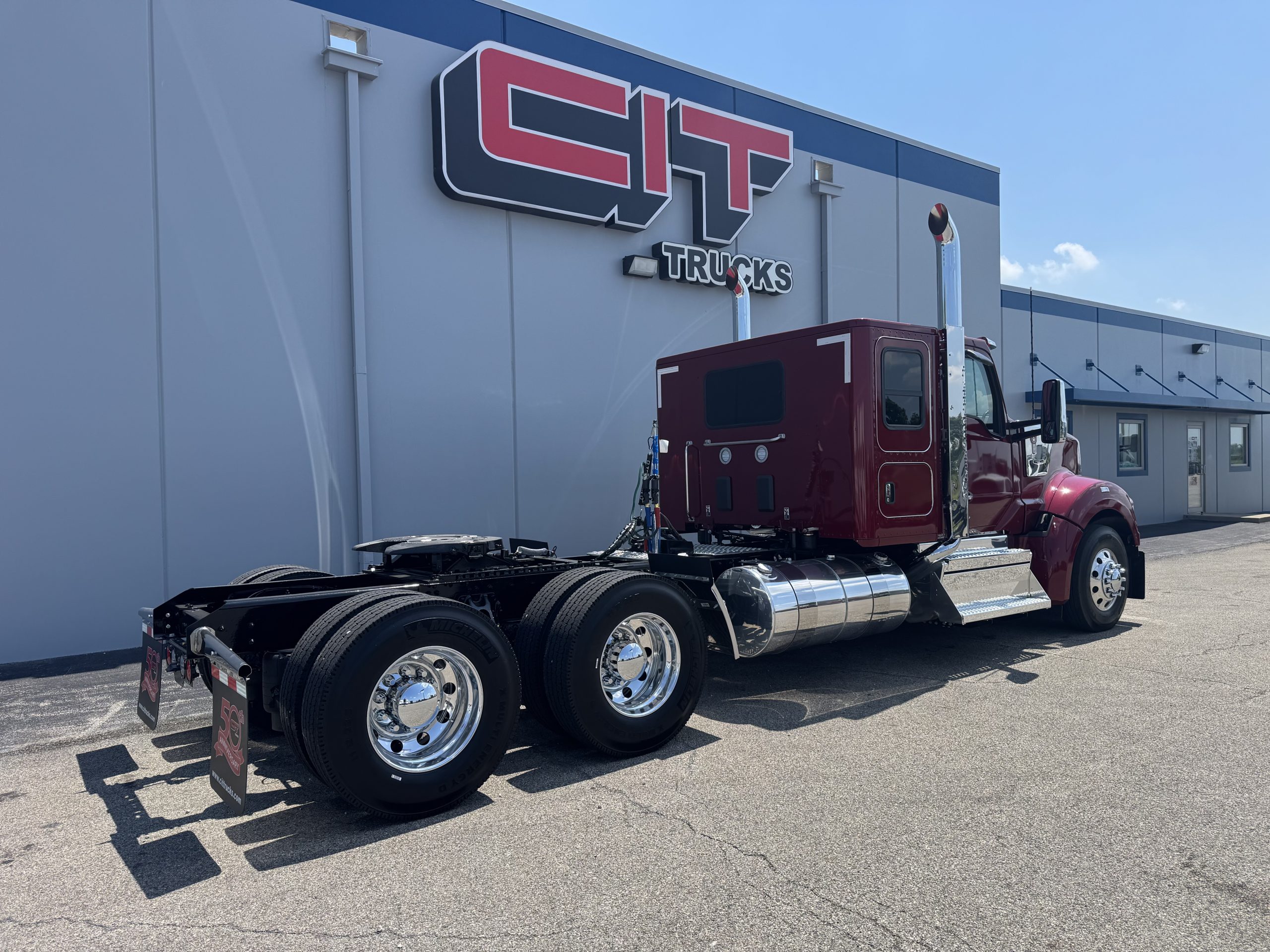 2026 KENWORTH W990 - image 5 of 6