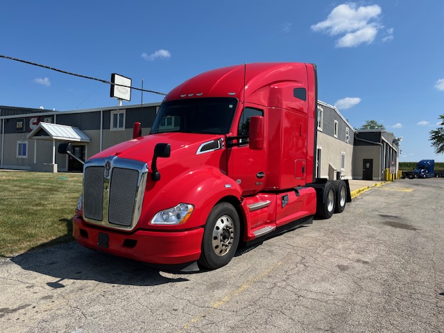 2022 KENWORTH T680 - image 2 of 6