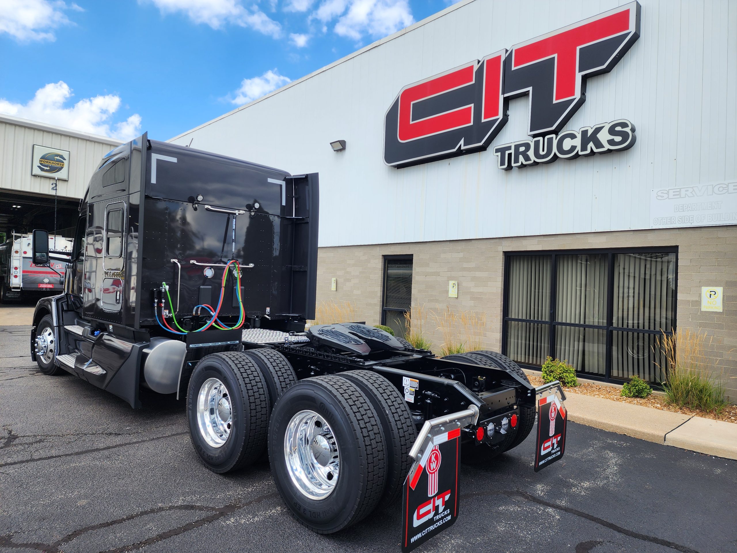 2026 KENWORTH T680 - image 6 of 6