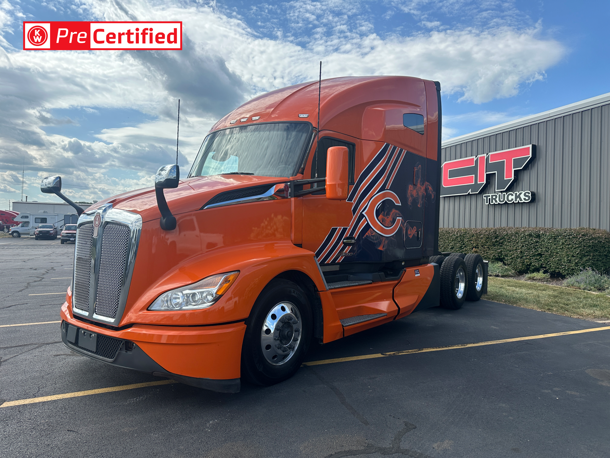 2023 KENWORTH T680 - image 1 of 6