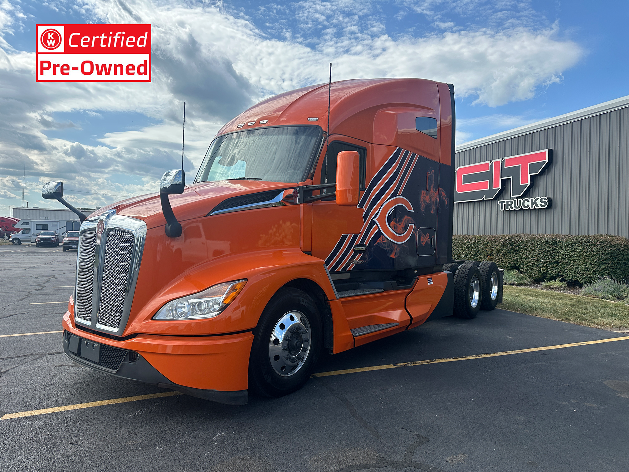 2023 KENWORTH T680 - image 1 of 6