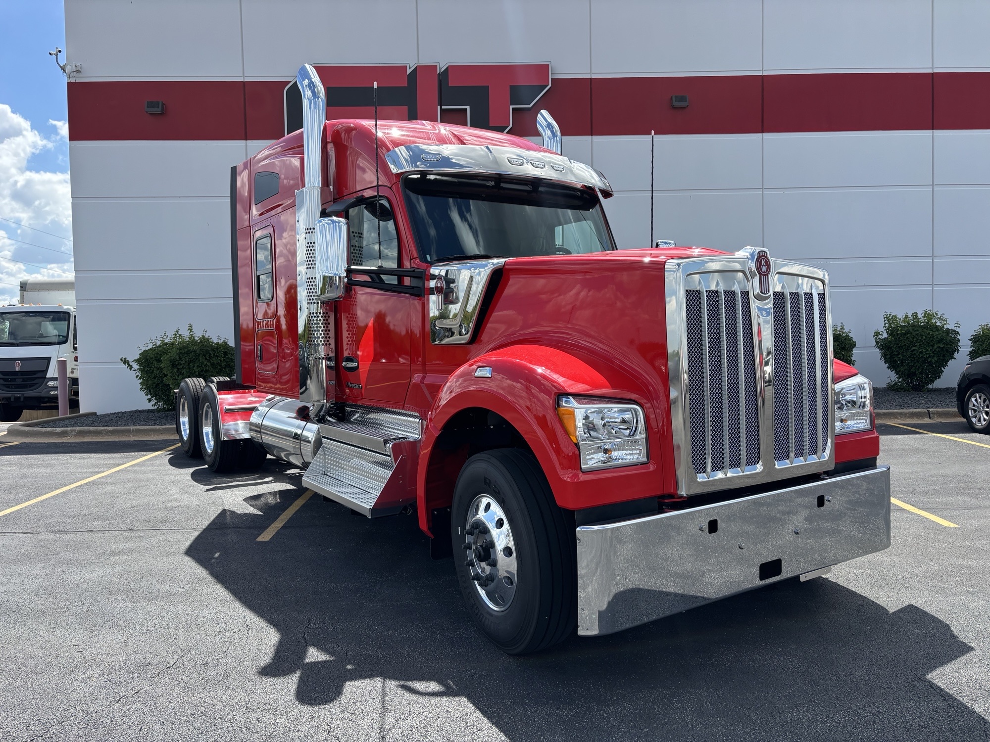 2026 KENWORTH W990 - image 4 of 6