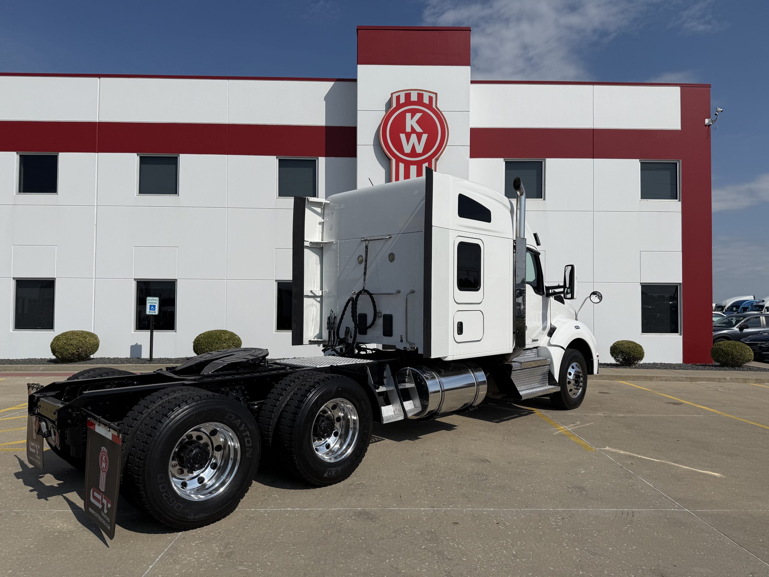 2021 KENWORTH T880 - image 5 of 6