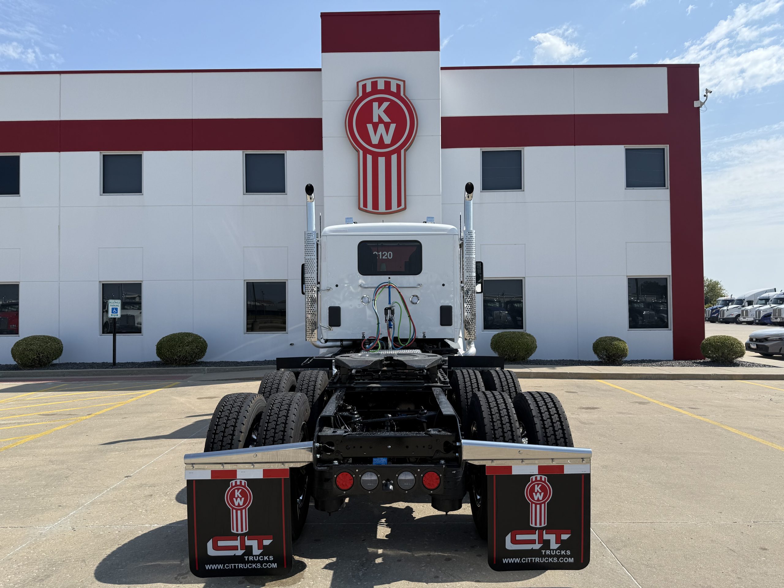 2026 KENWORTH T880 - image 6 of 6
