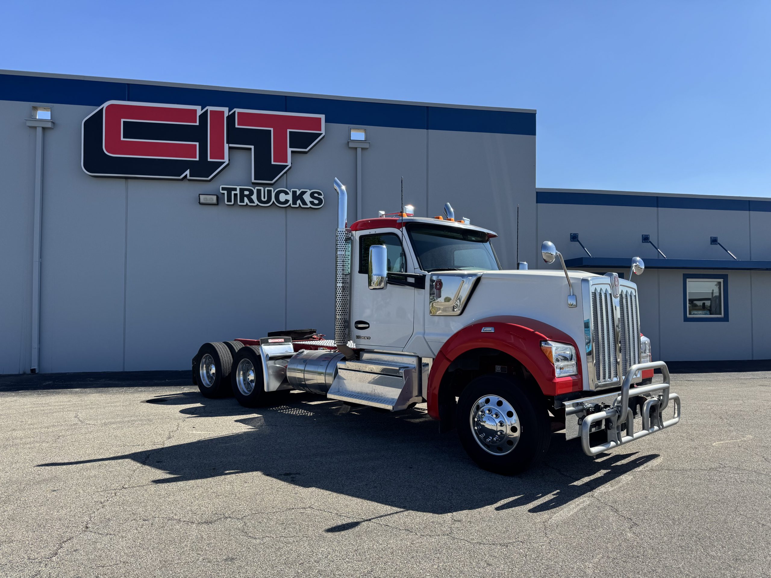 2023 KENWORTH W990 - image 6 of 6