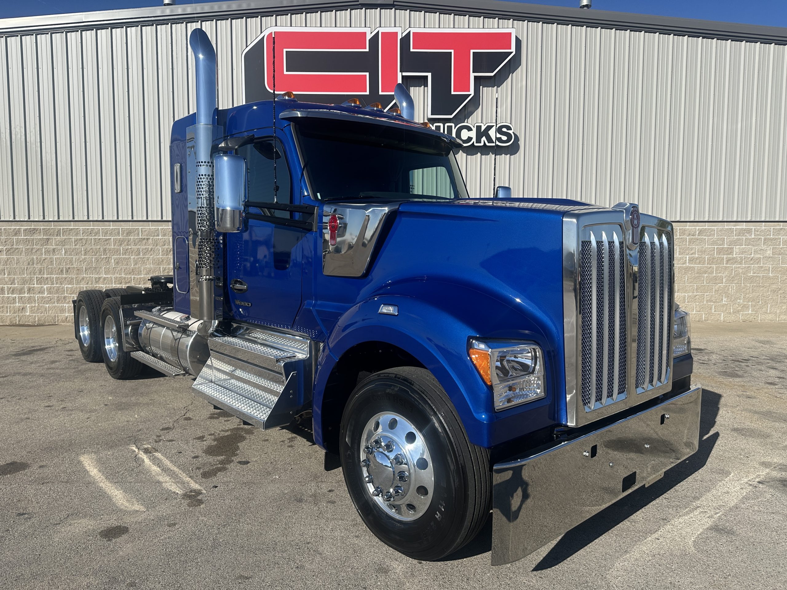 2026 KENWORTH W990 - image 3 of 6