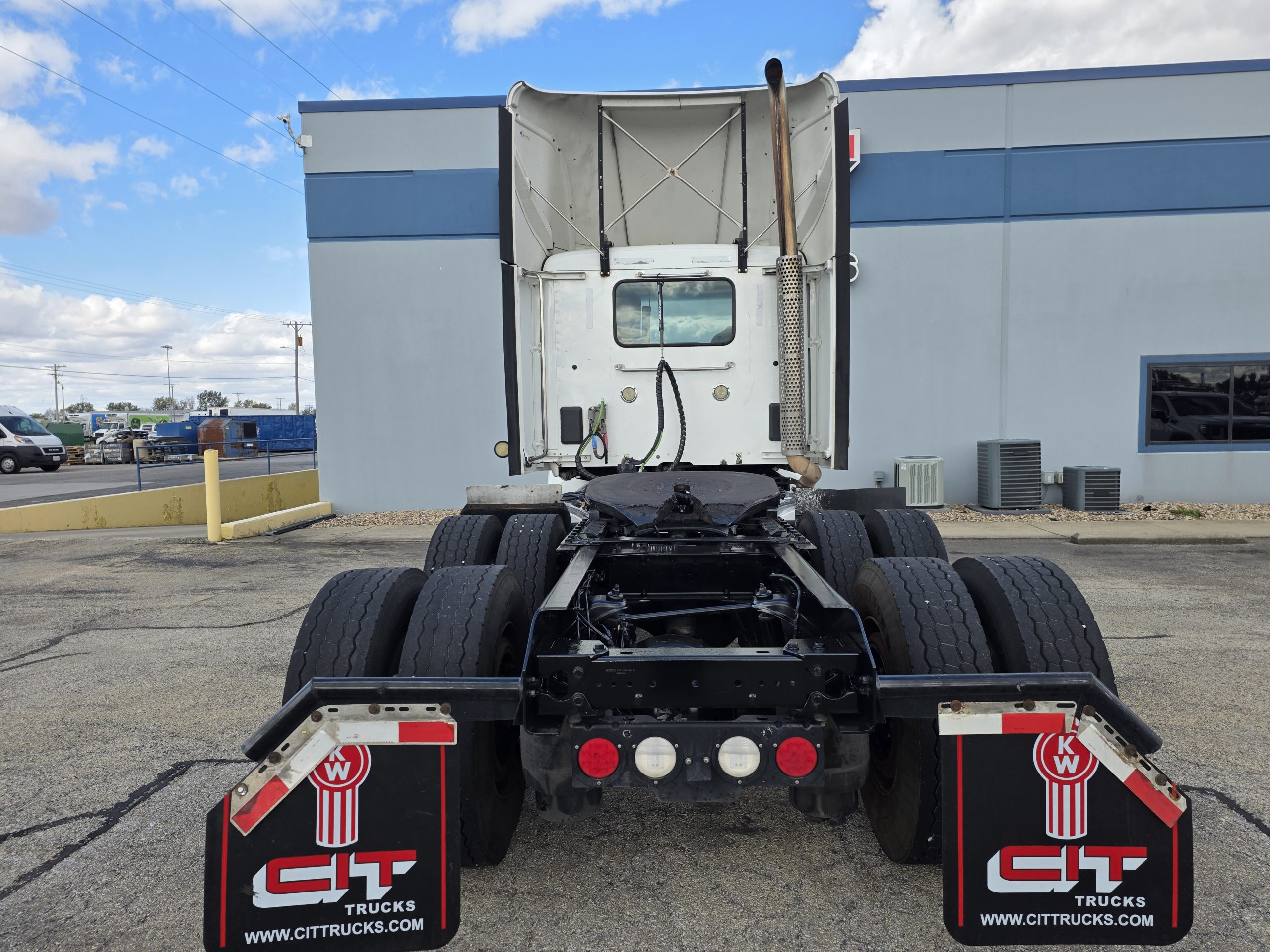 2019 KENWORTH T680 - image 6 of 6